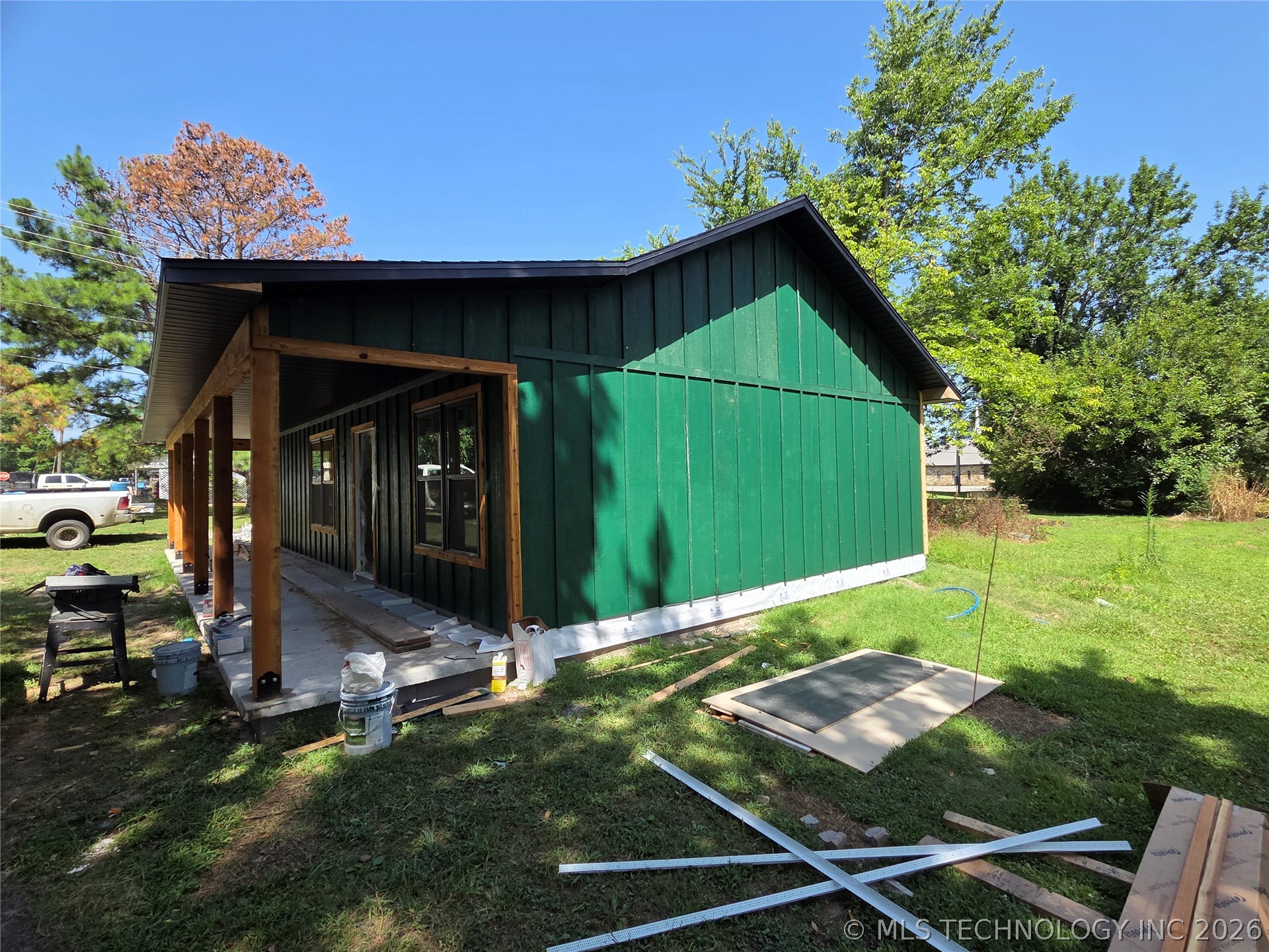 1344 W Main Avenue Property Photo 4