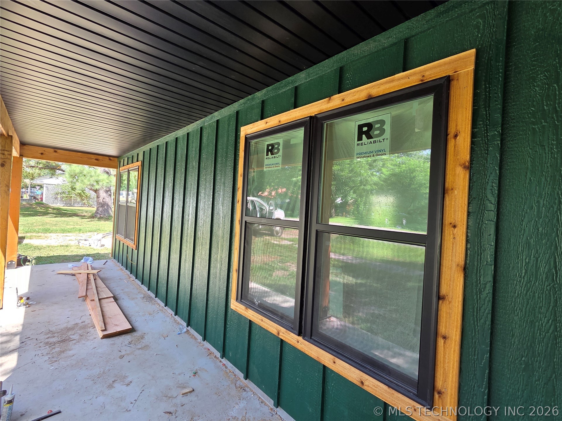 1344 W Main Avenue Property Photo 6