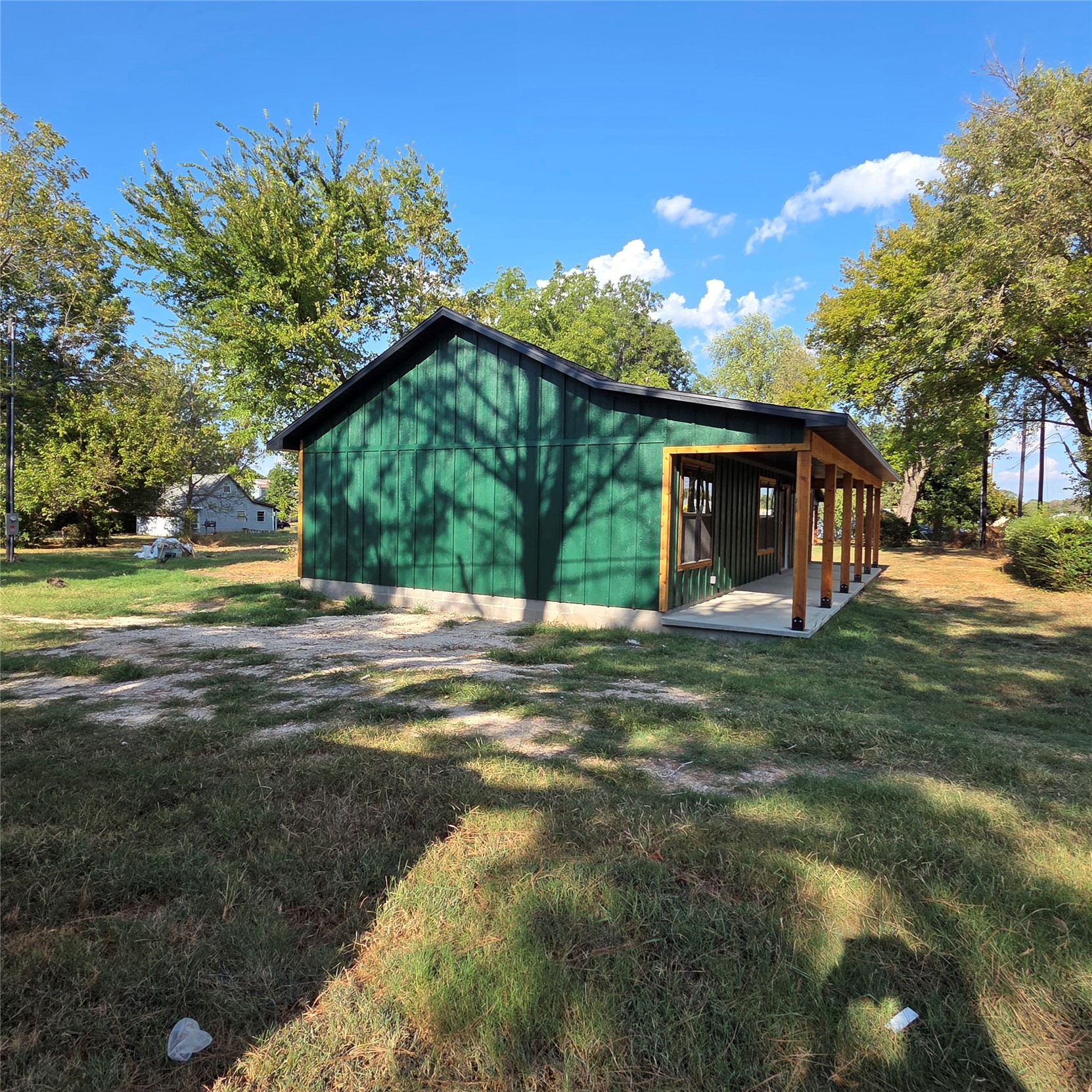 1344 W Main Avenue Property Photo 12