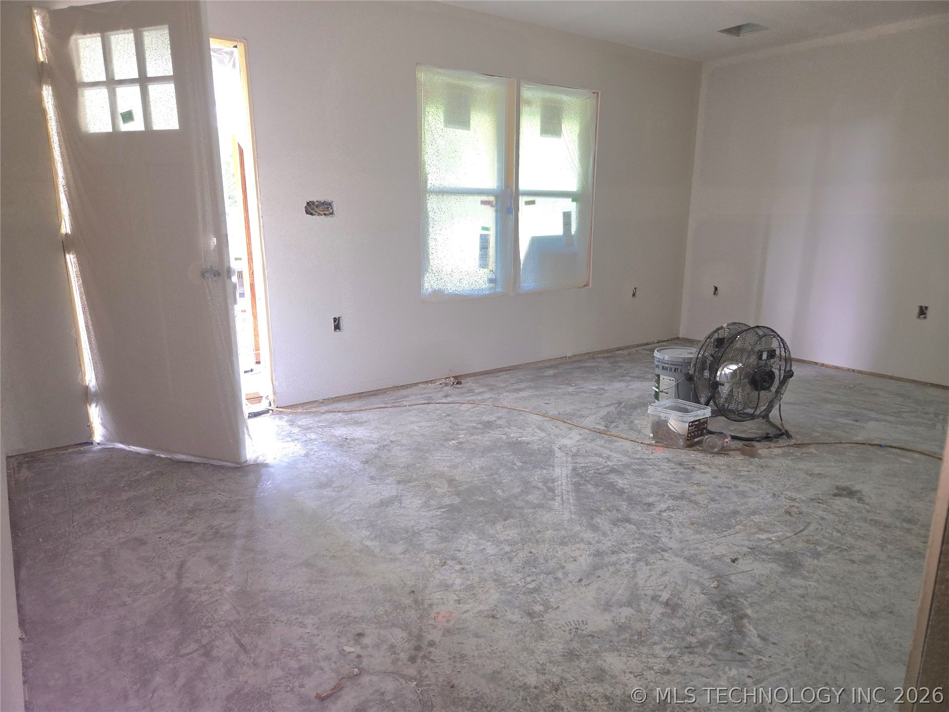 1344 W Main Avenue Property Photo 15
