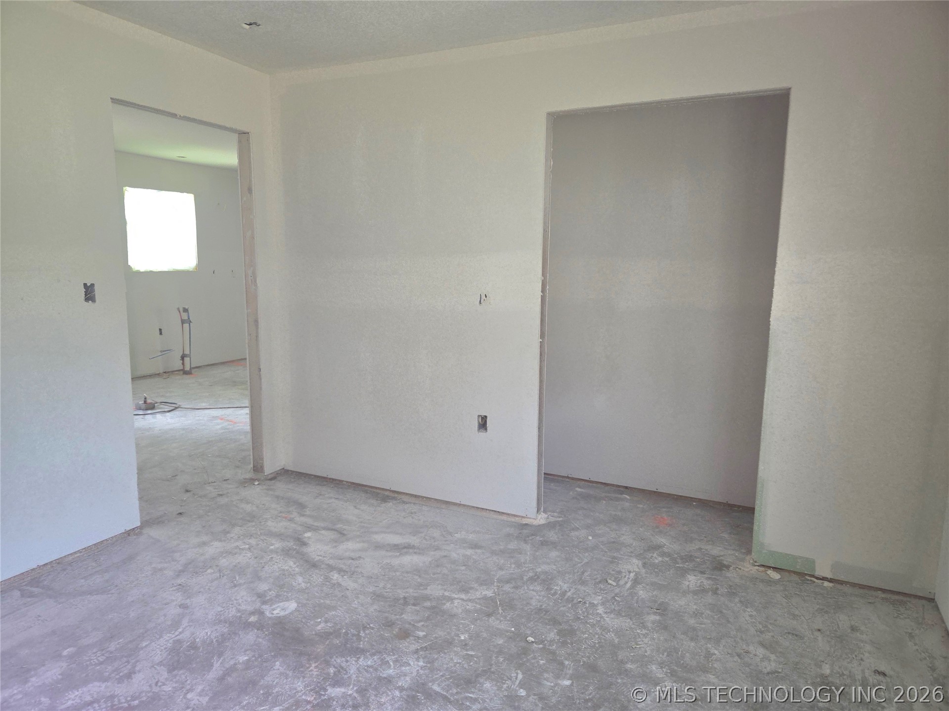 1344 W Main Avenue Property Photo 19