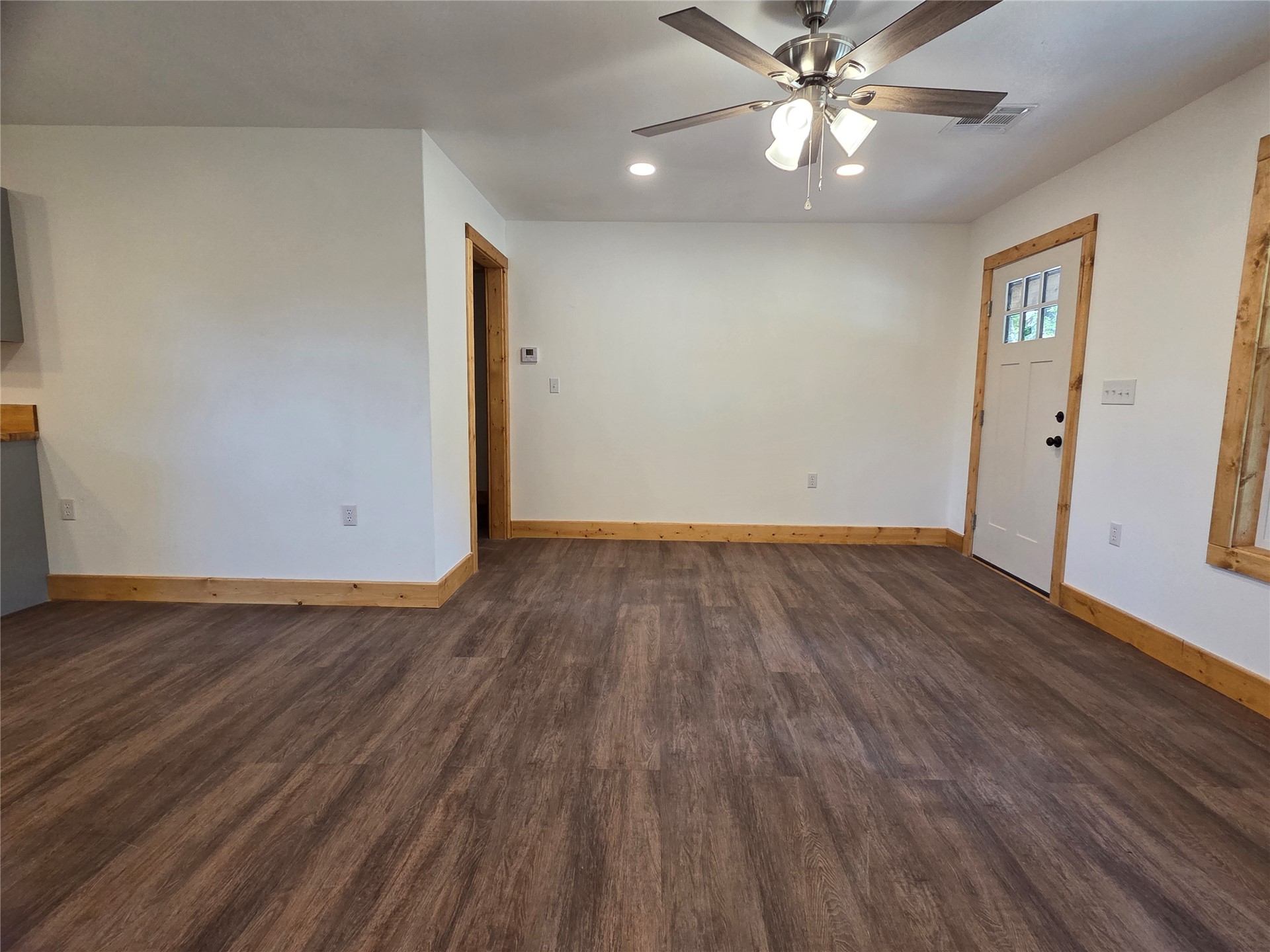 1344 W Main Avenue Property Photo 19