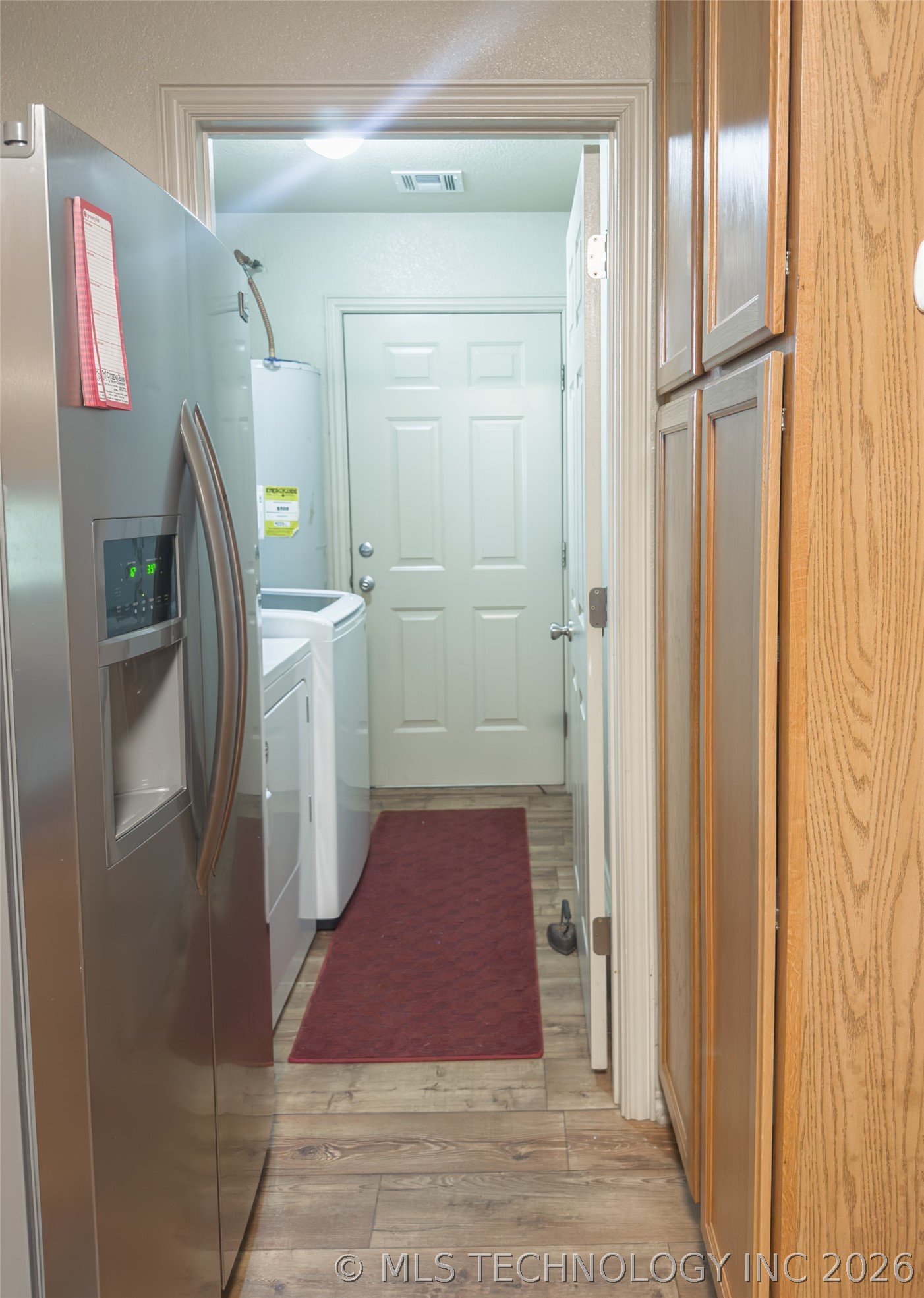 7611 Dickson Property Photo 6