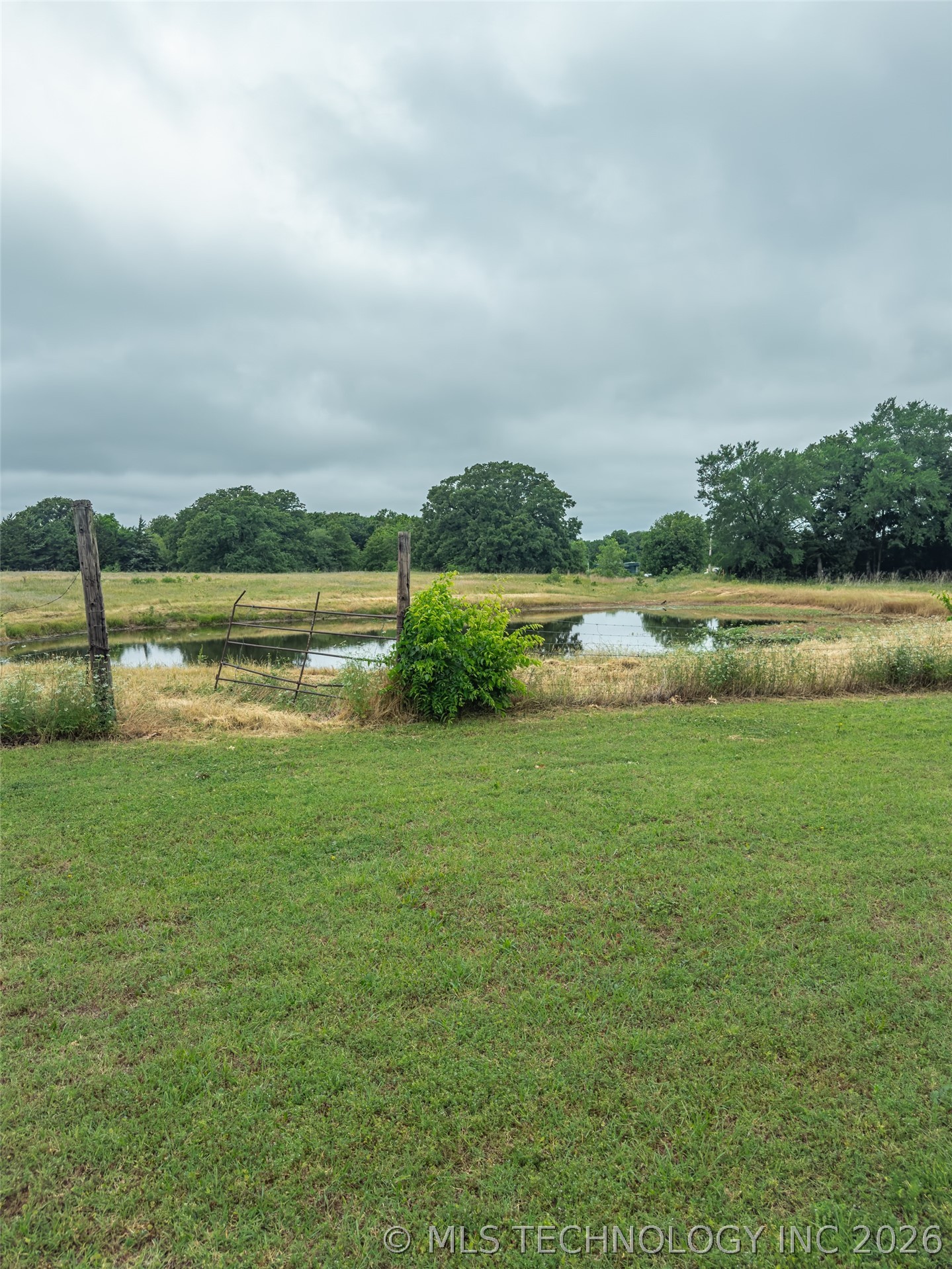 7611 Dickson Property Photo 12