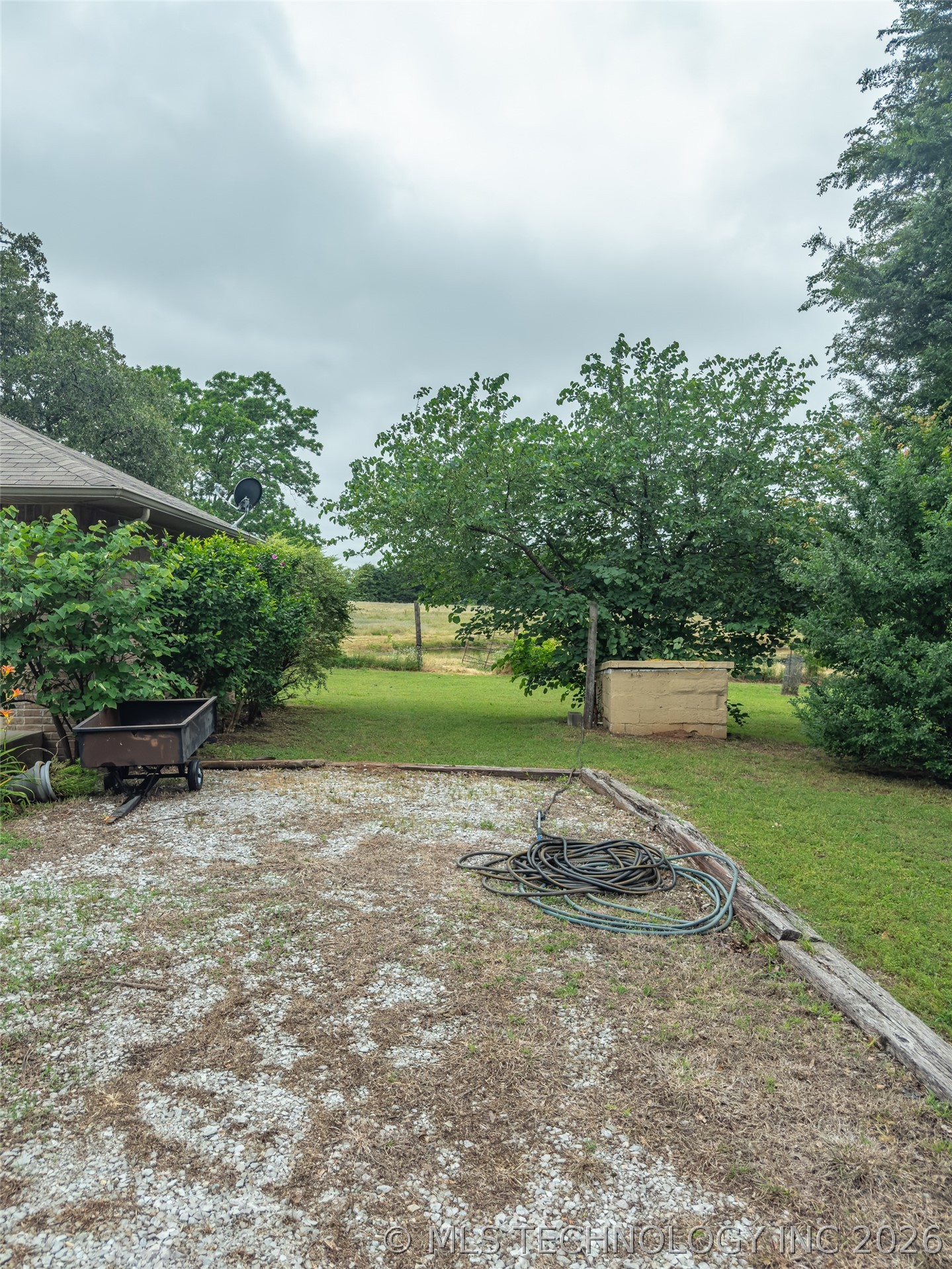 7611 Dickson Property Photo 13