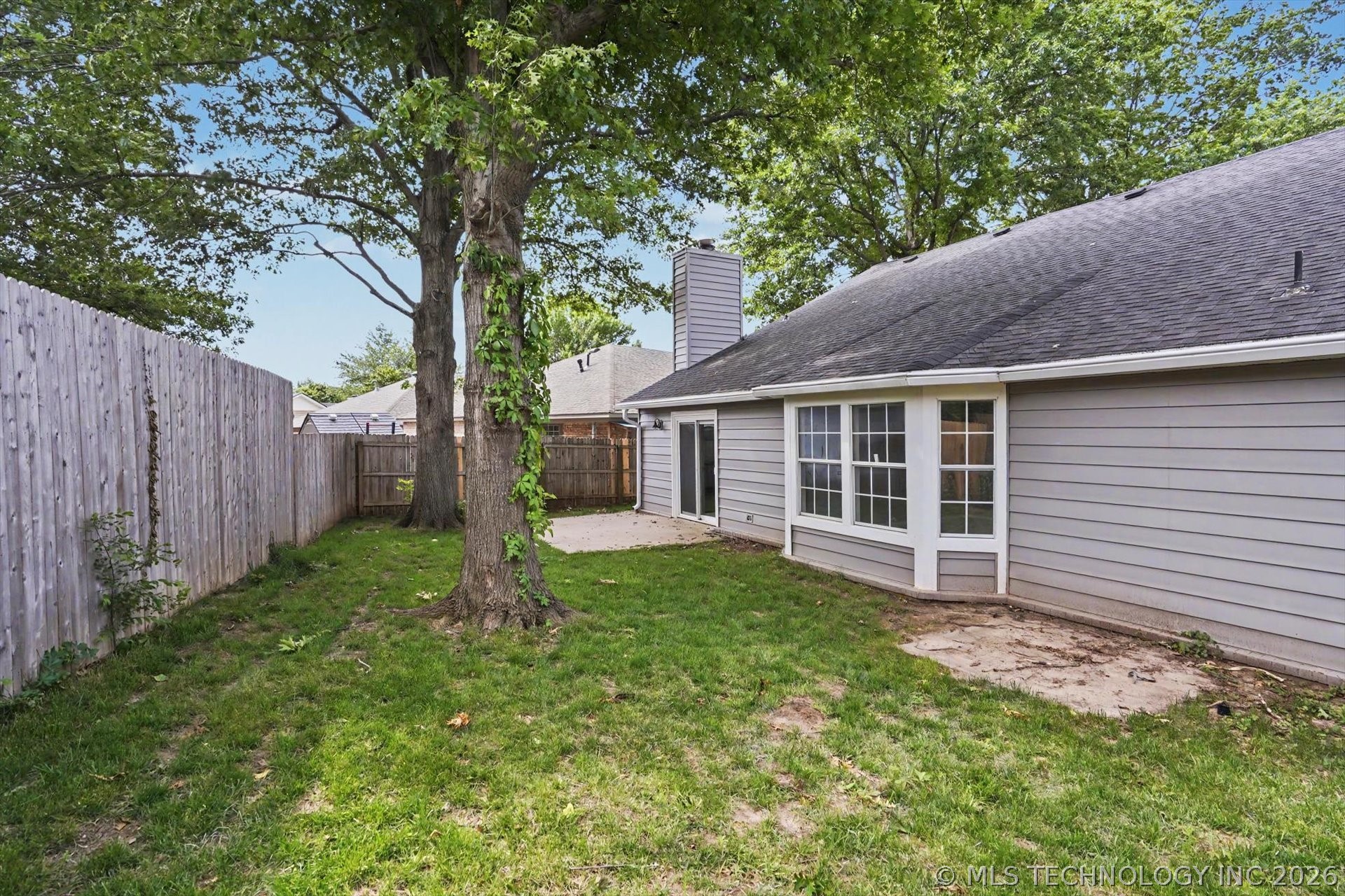 11245 S Nandina Avenue Property Photo 27