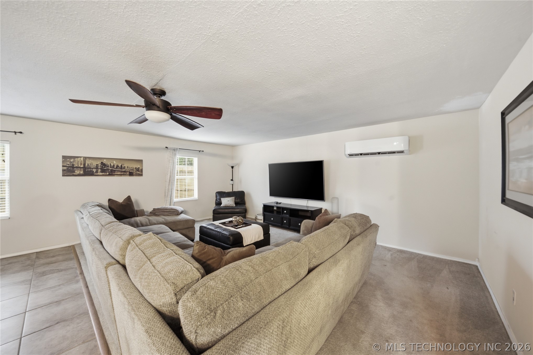 111 W Leonard Street Property Photo 13