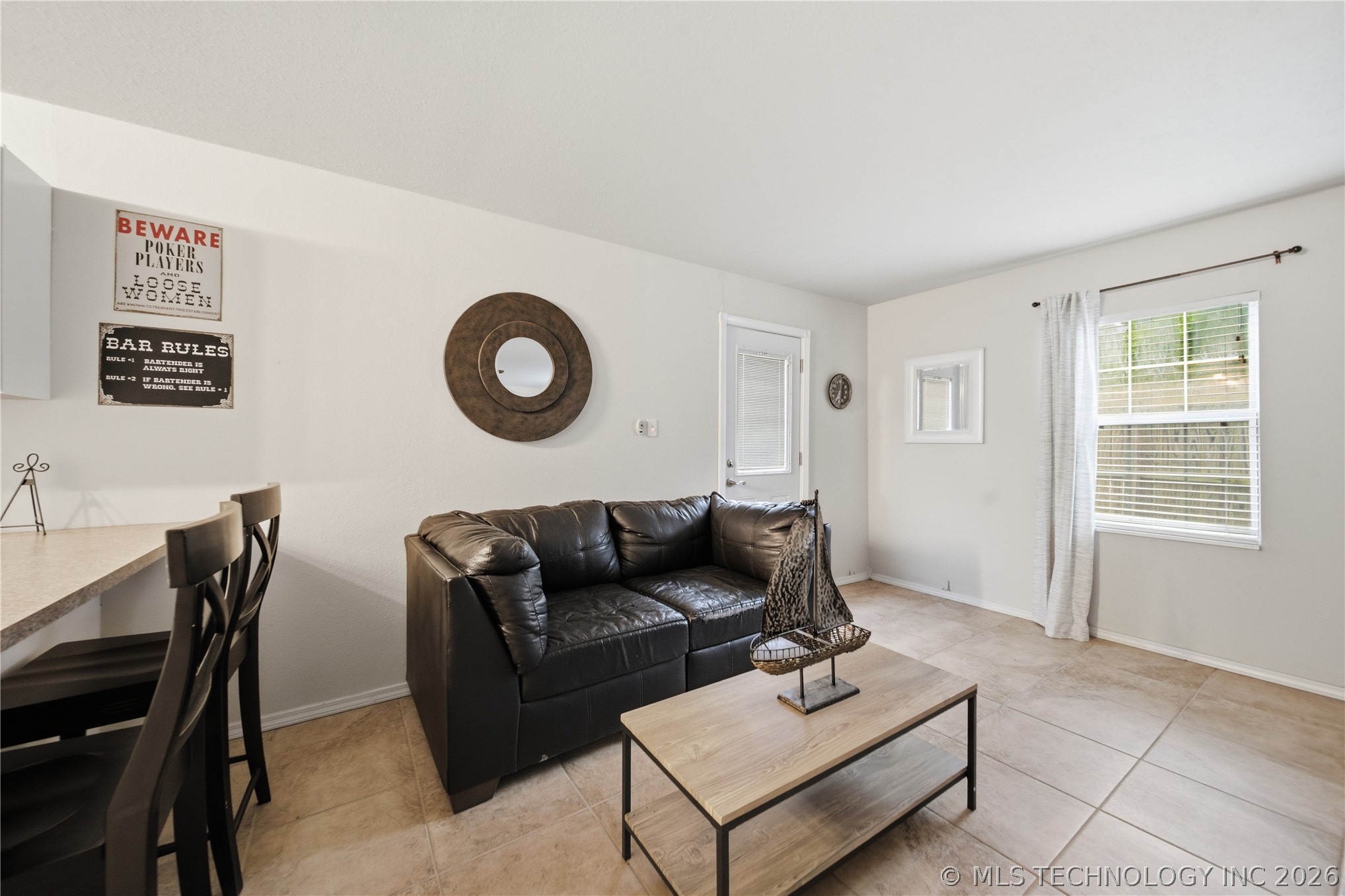 111 W Leonard Street Property Photo 14