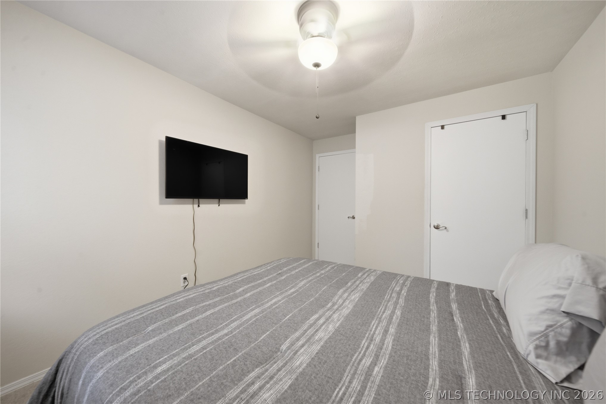 111 W Leonard Street Property Photo 24