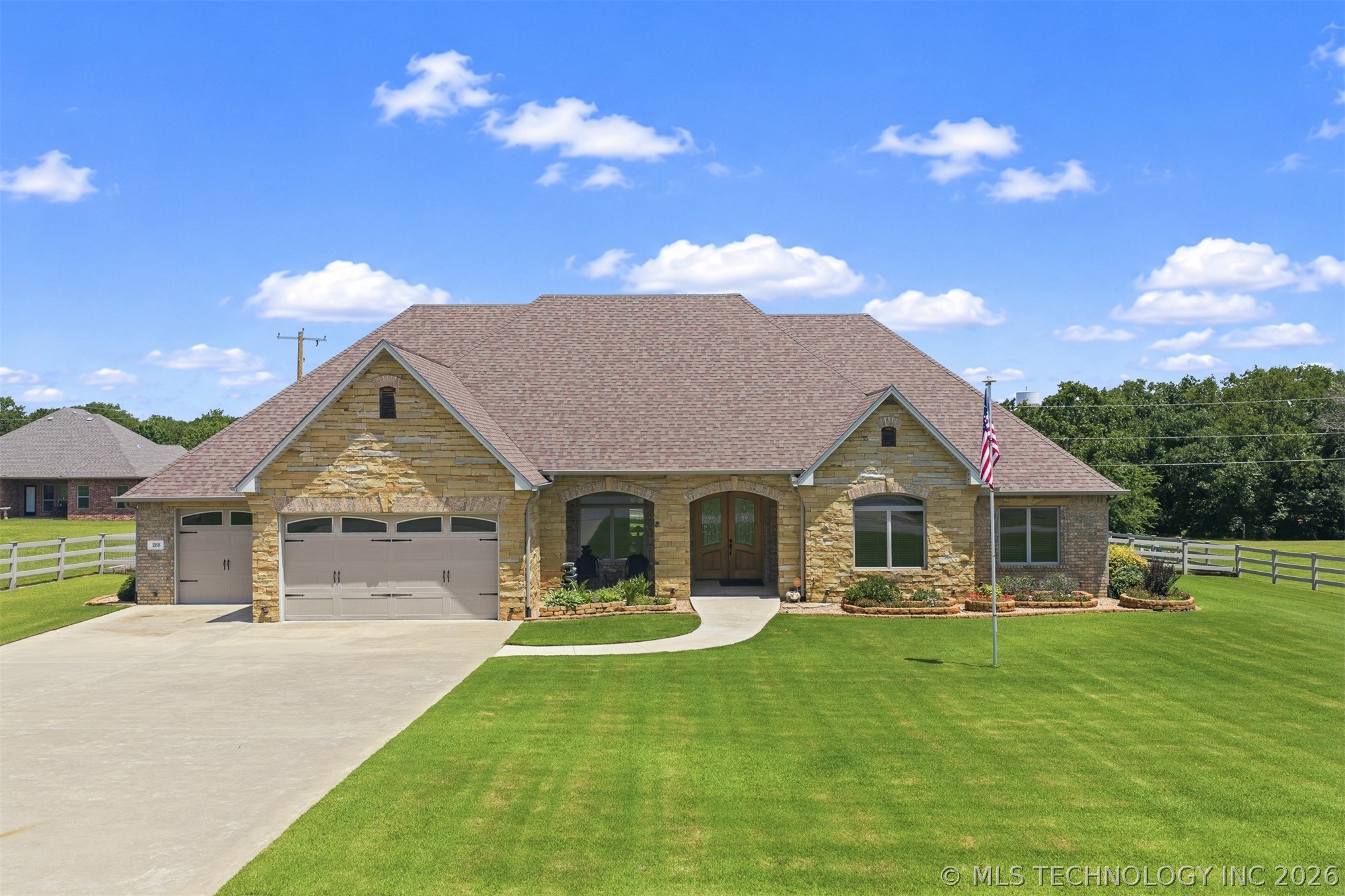 288 Sonora Property Photo