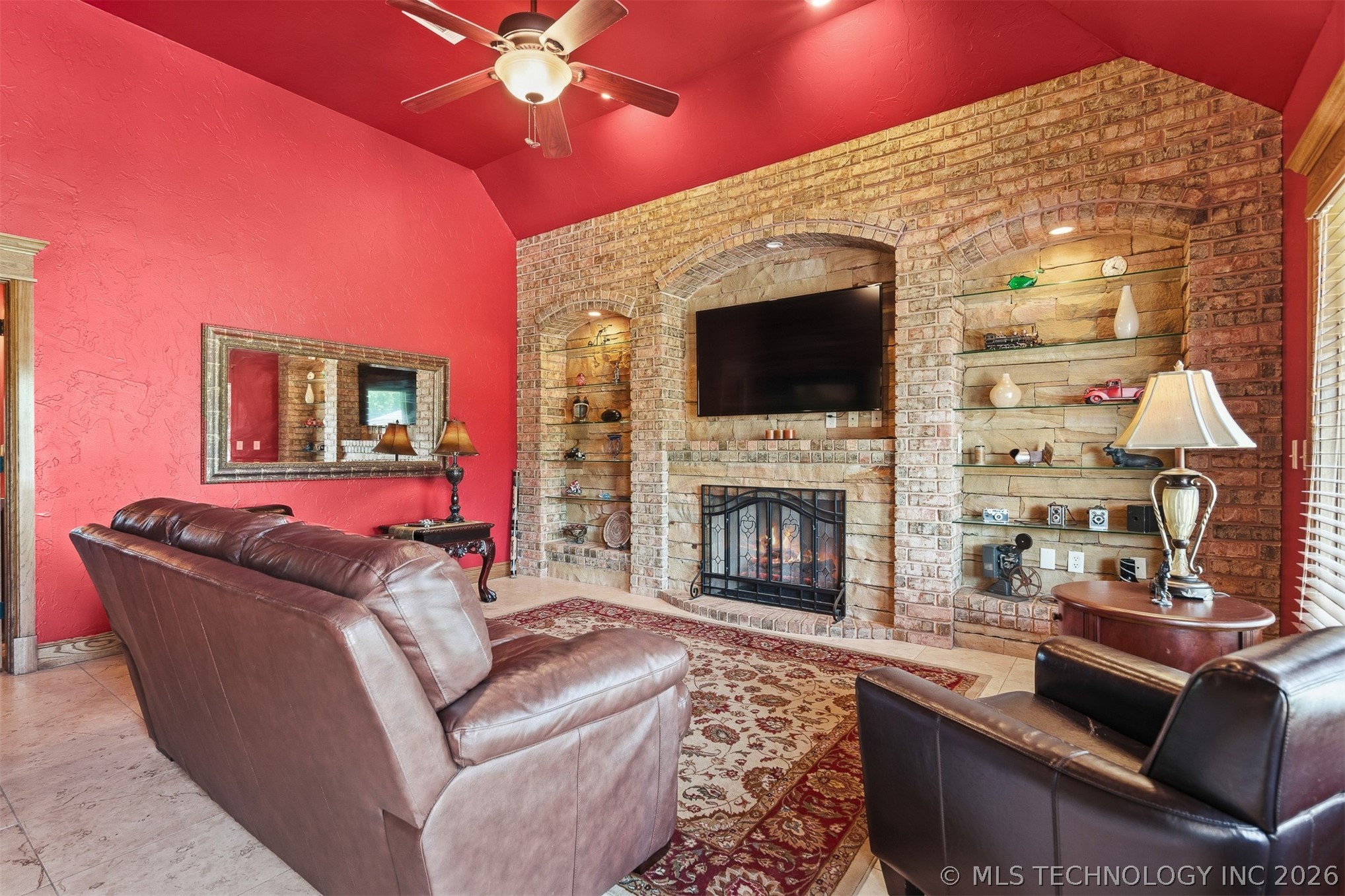 288 Sonora Property Photo 16