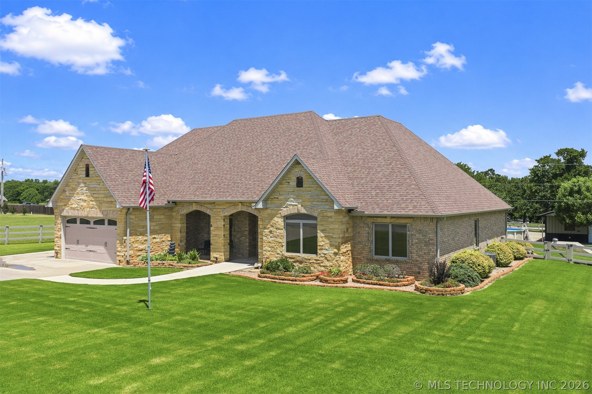 288 Sonora Property Photo 39