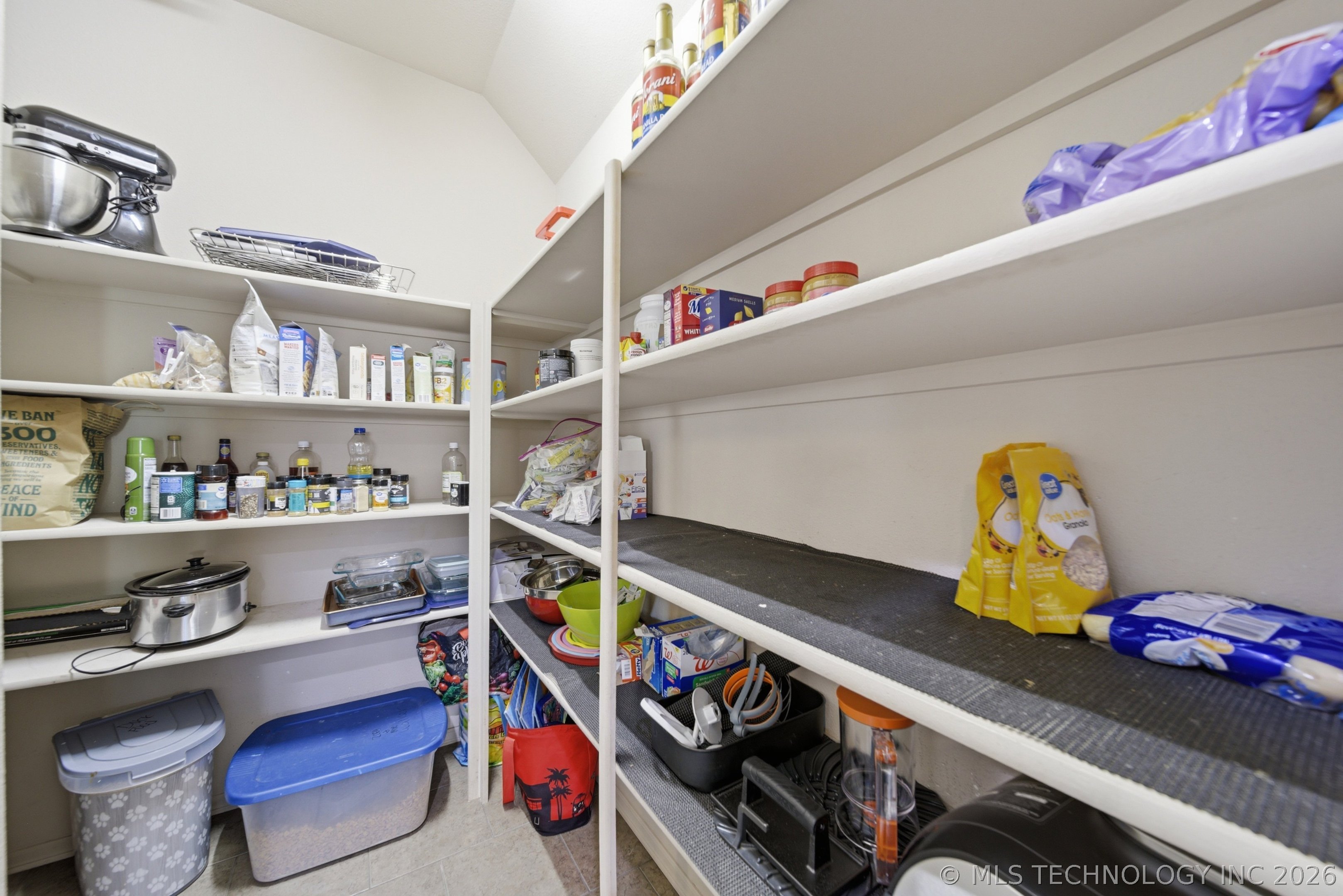 13633 S Kenosha Avenue Property Photo 18