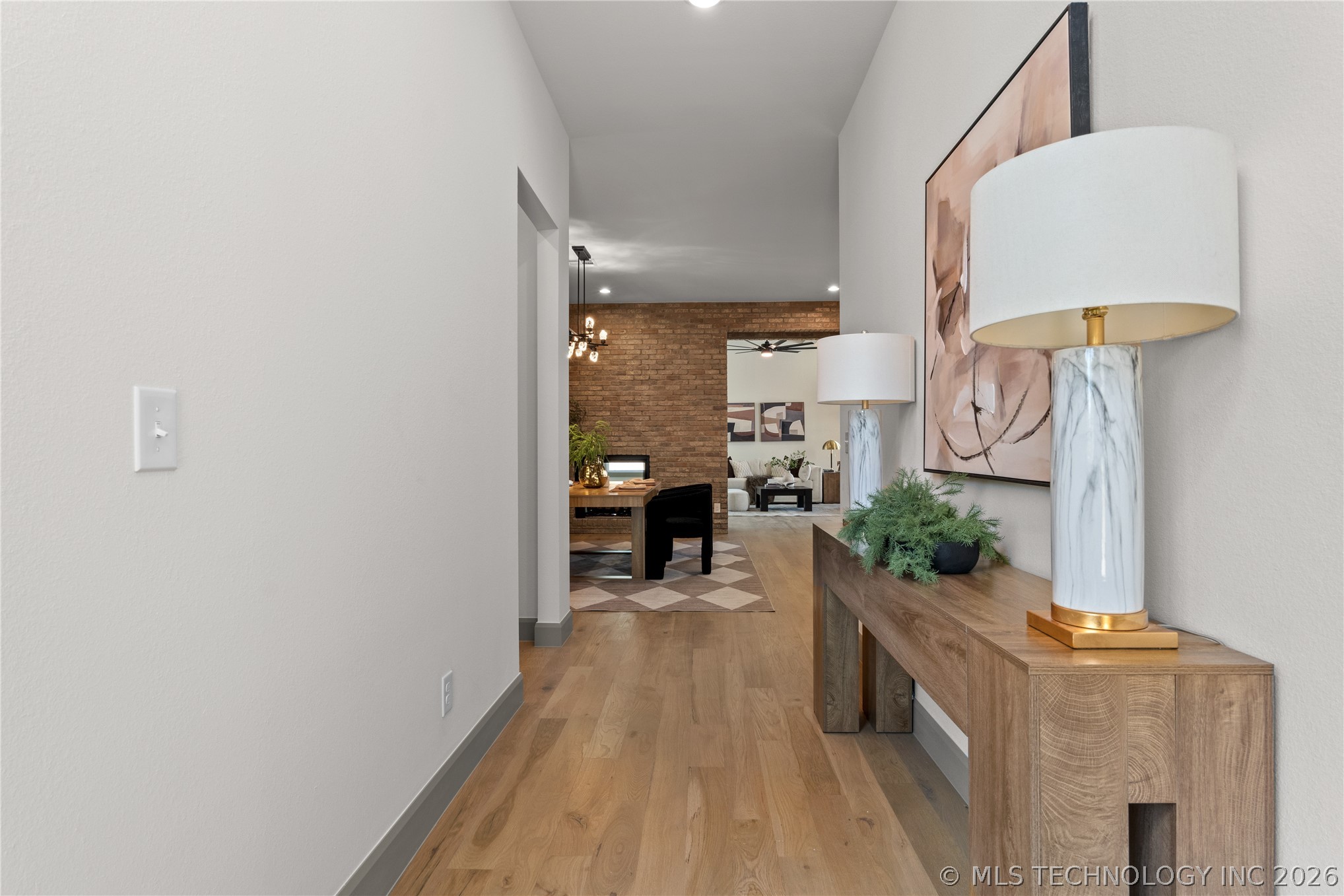 231 E 35th Place Property Photo 18