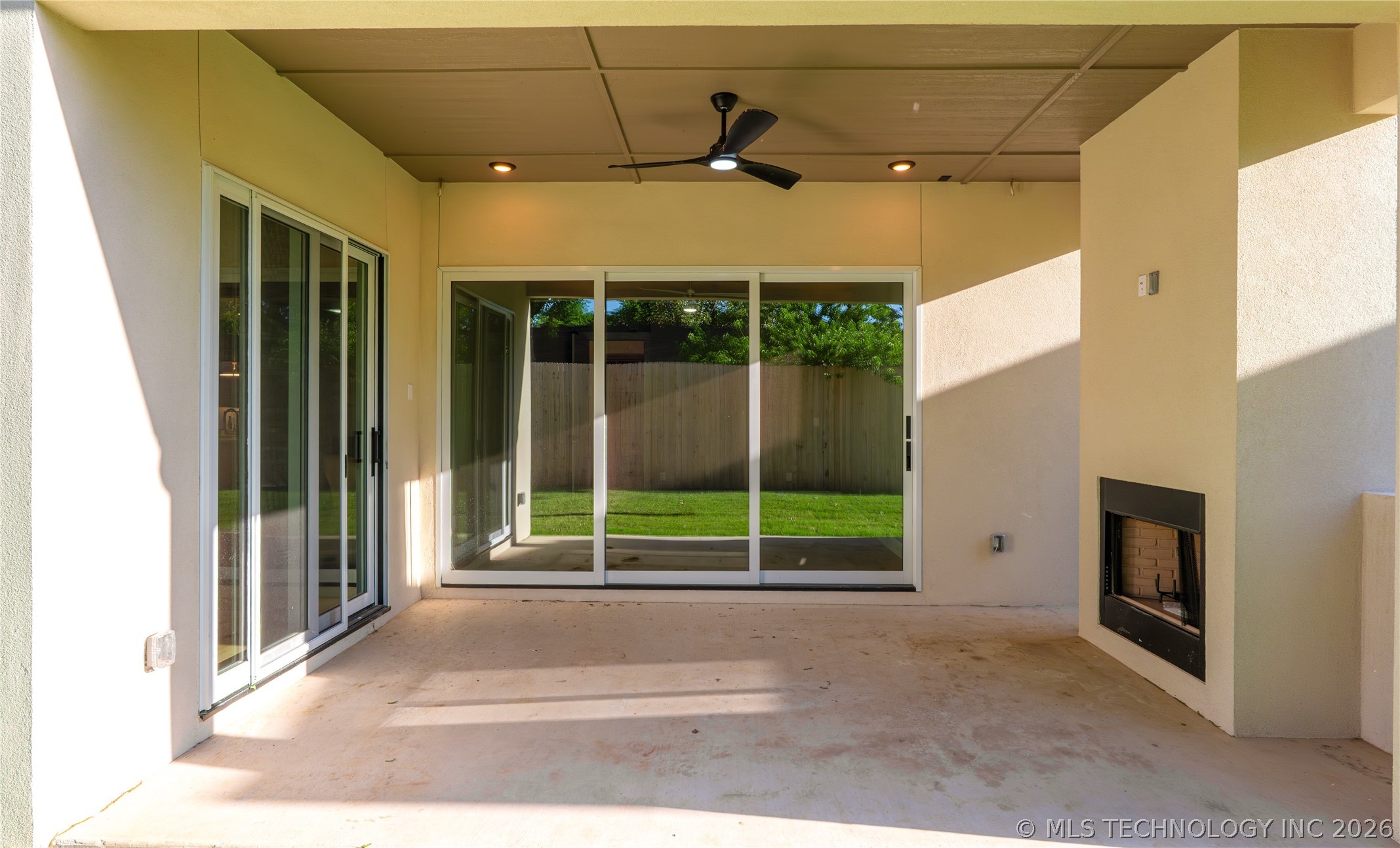 231 E 35th Place Property Photo 88