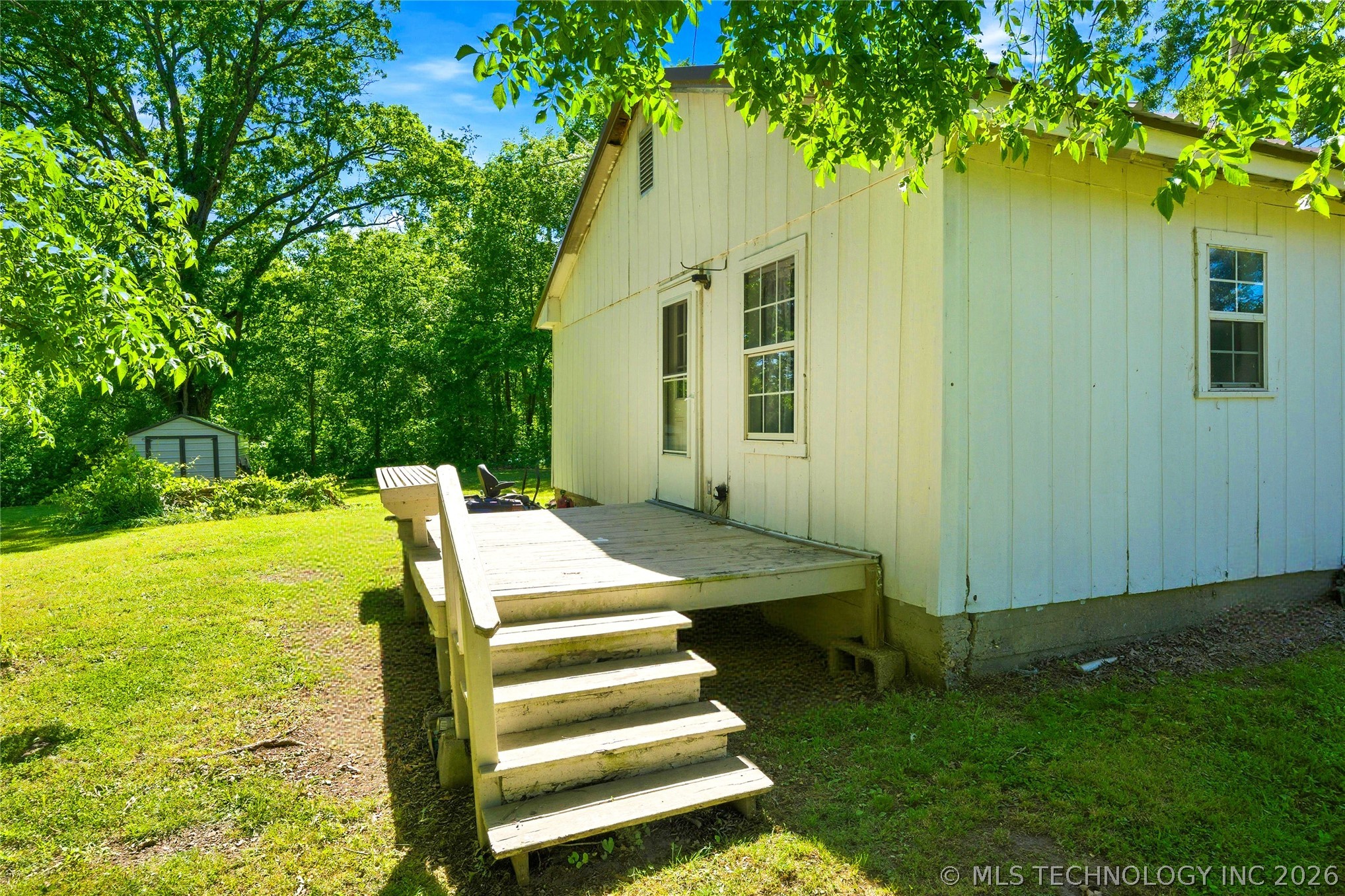 464220 E 888 Road Property Photo 9