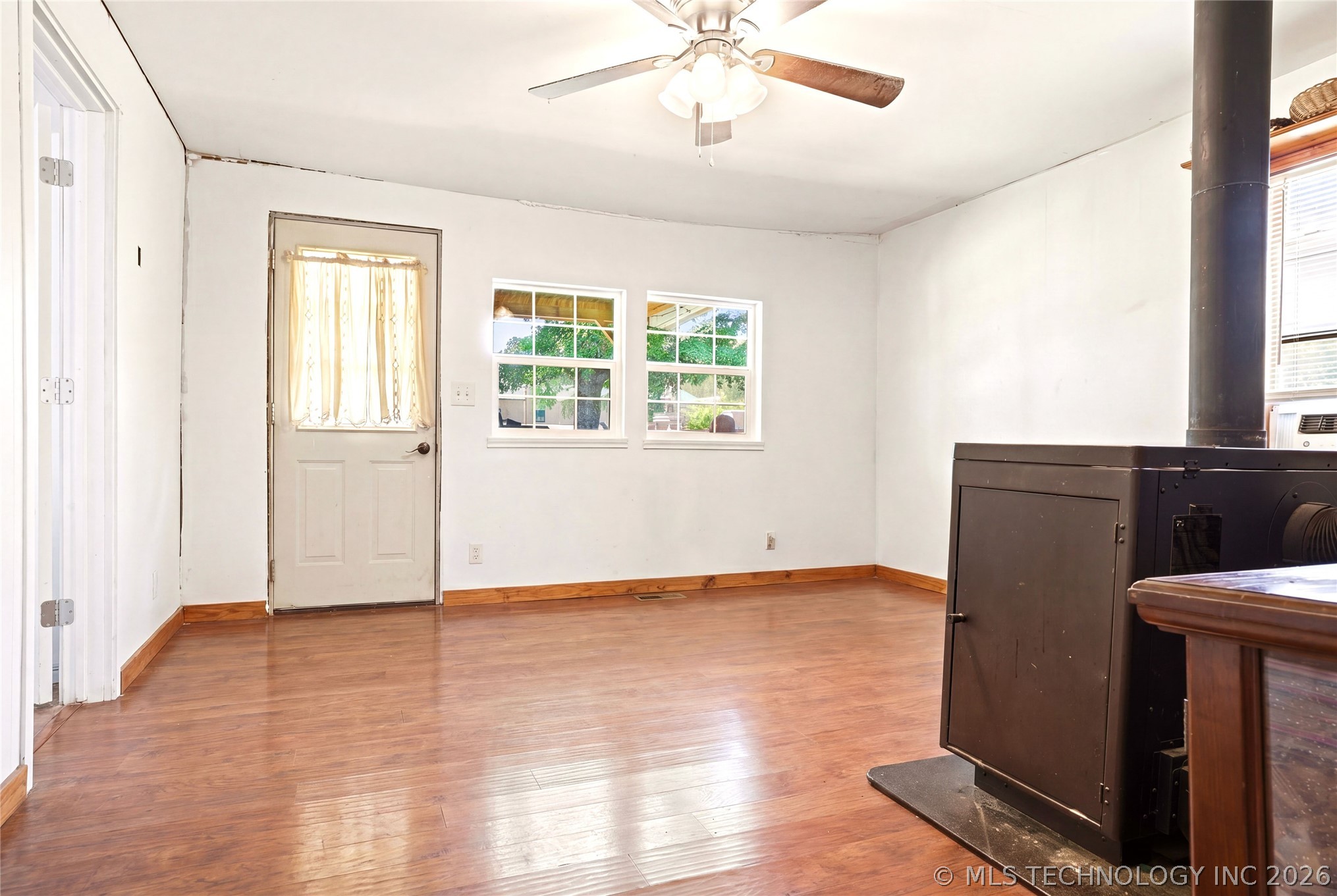 464220 E 888 Road Property Photo 46