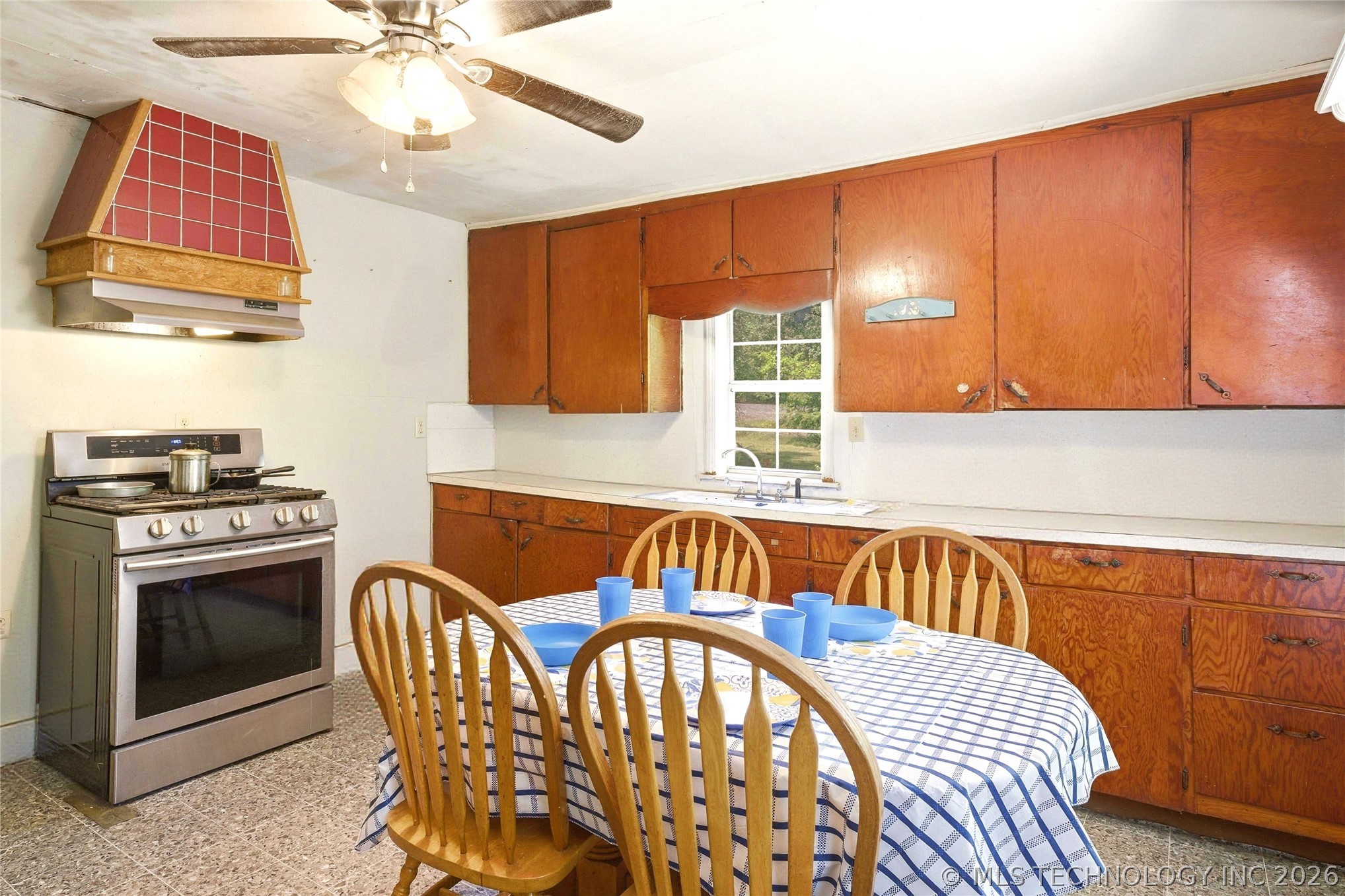464220 E 888 Road Property Photo 52