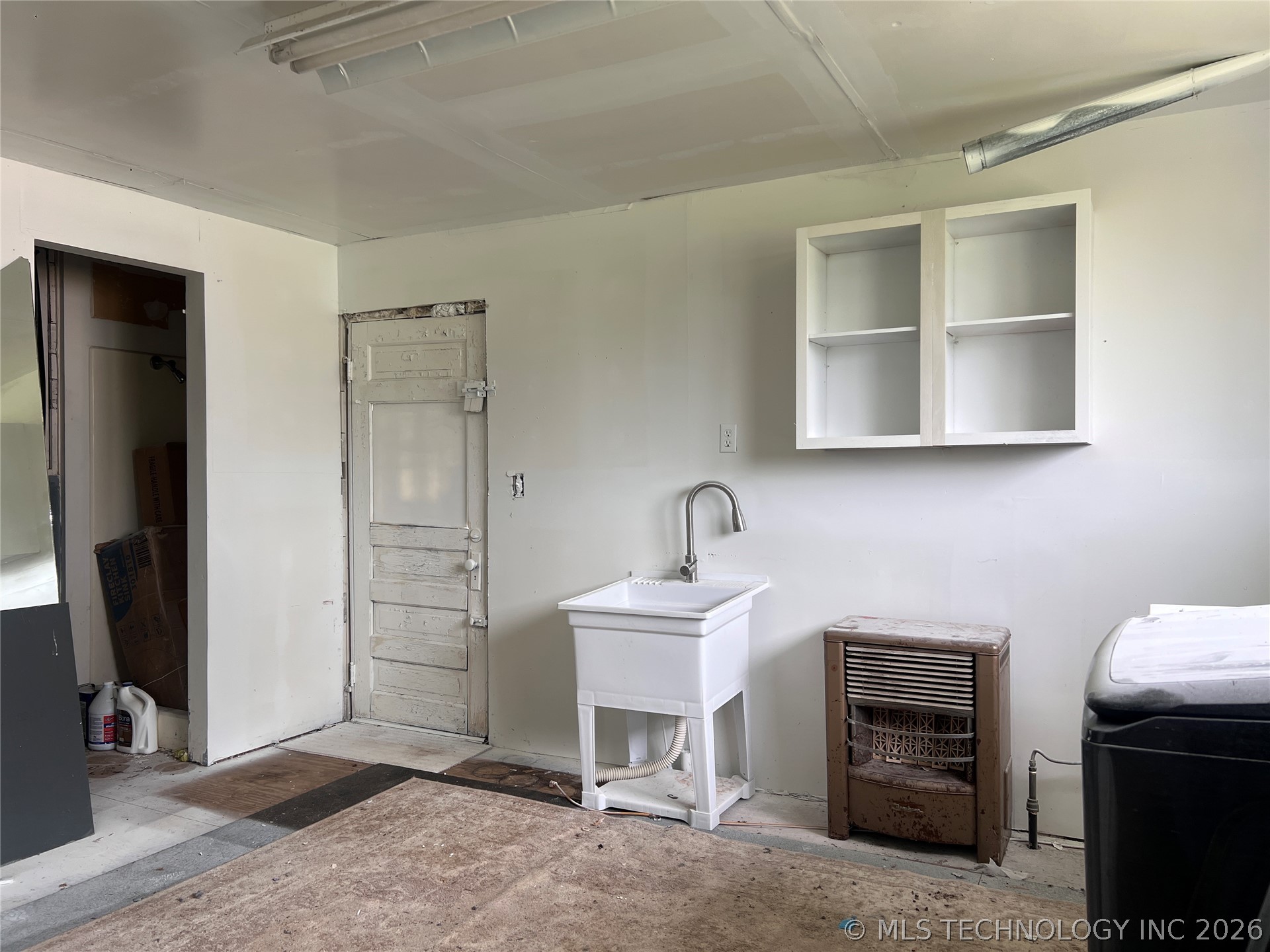 70 E Washington Avenue Property Photo 39