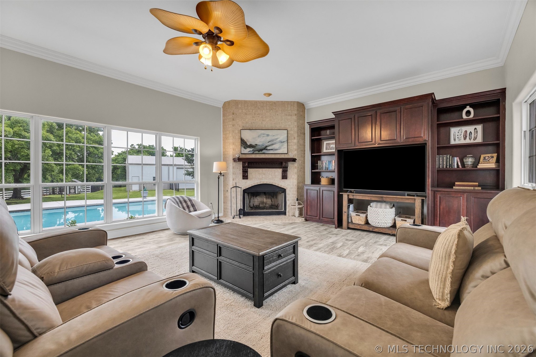 600 Laury Lane Property Photo 11