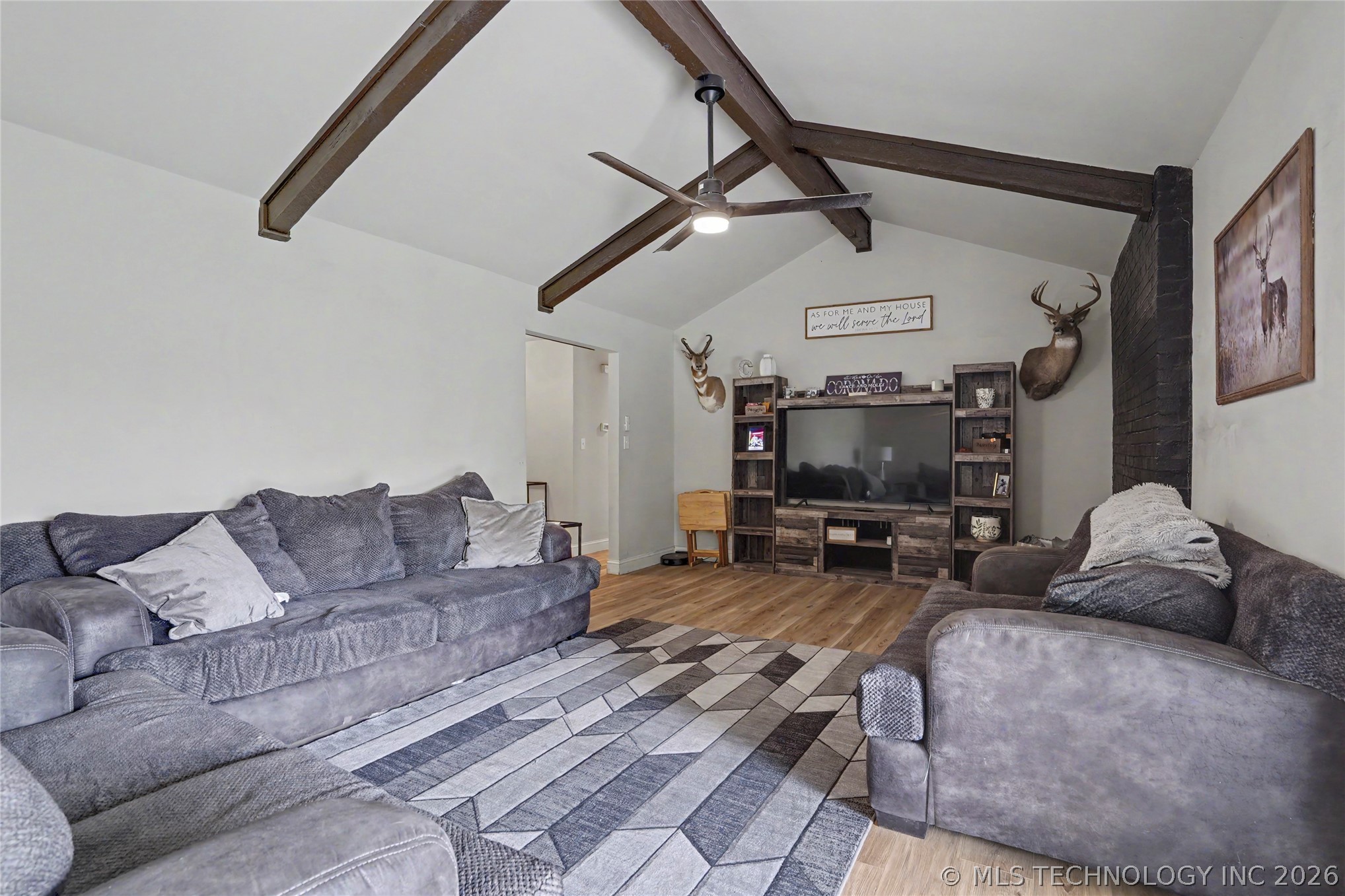 10214 E 24th Street Property Photo 10