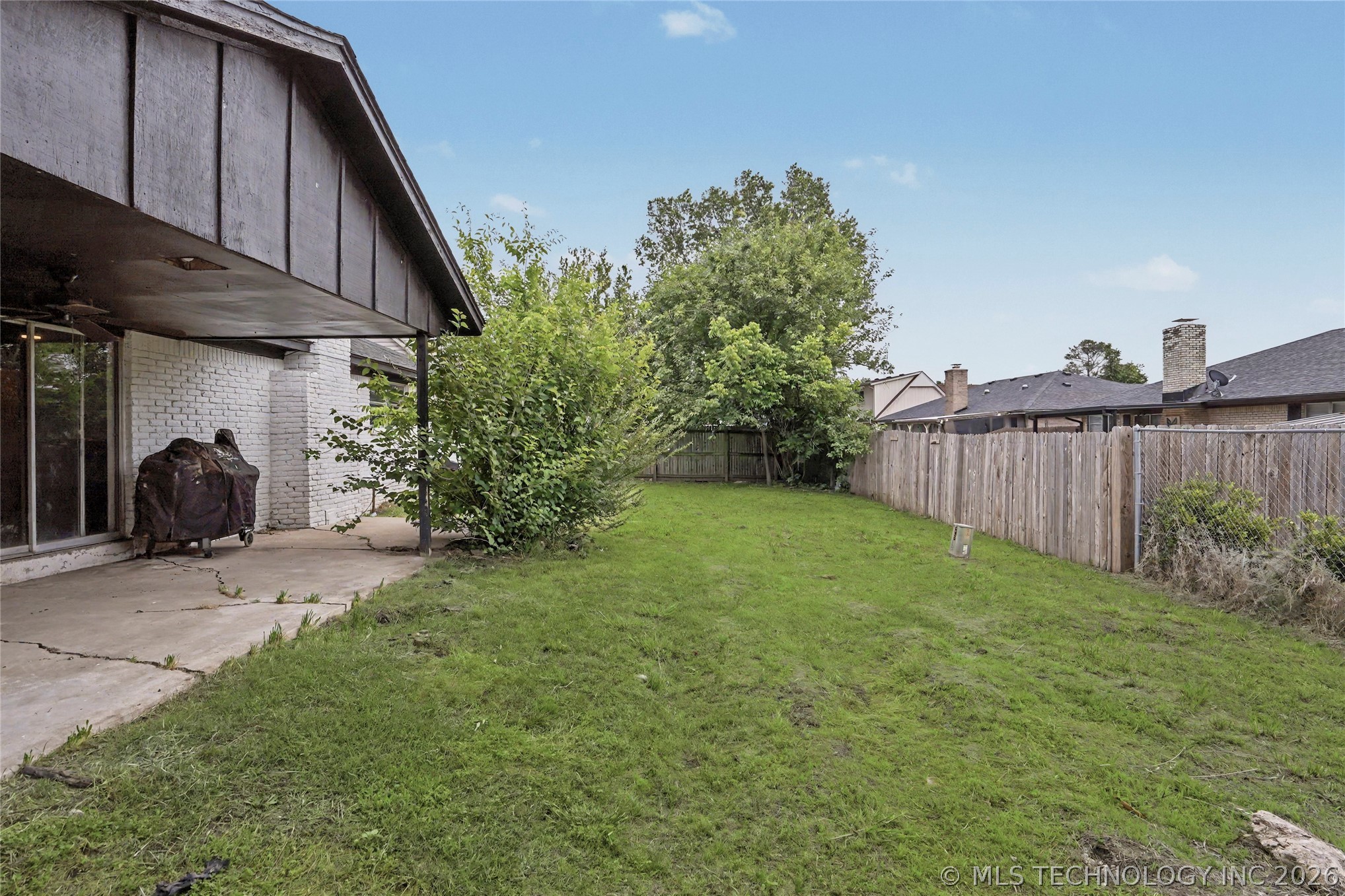 10214 E 24th Street Property Photo 34