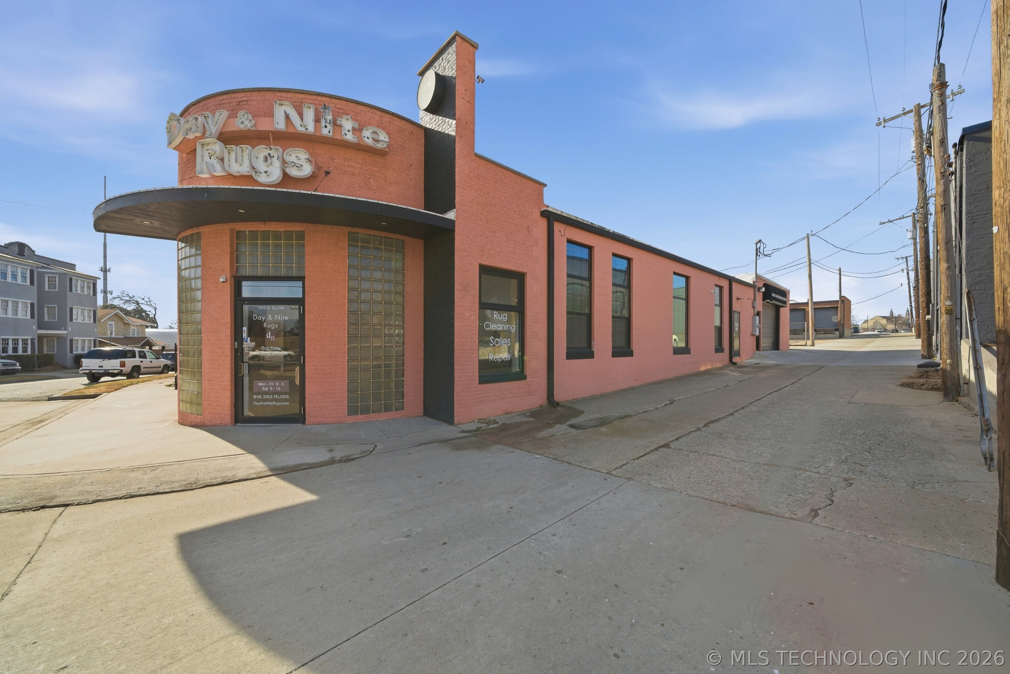 1012 S Elgin Avenue Property Photo 2