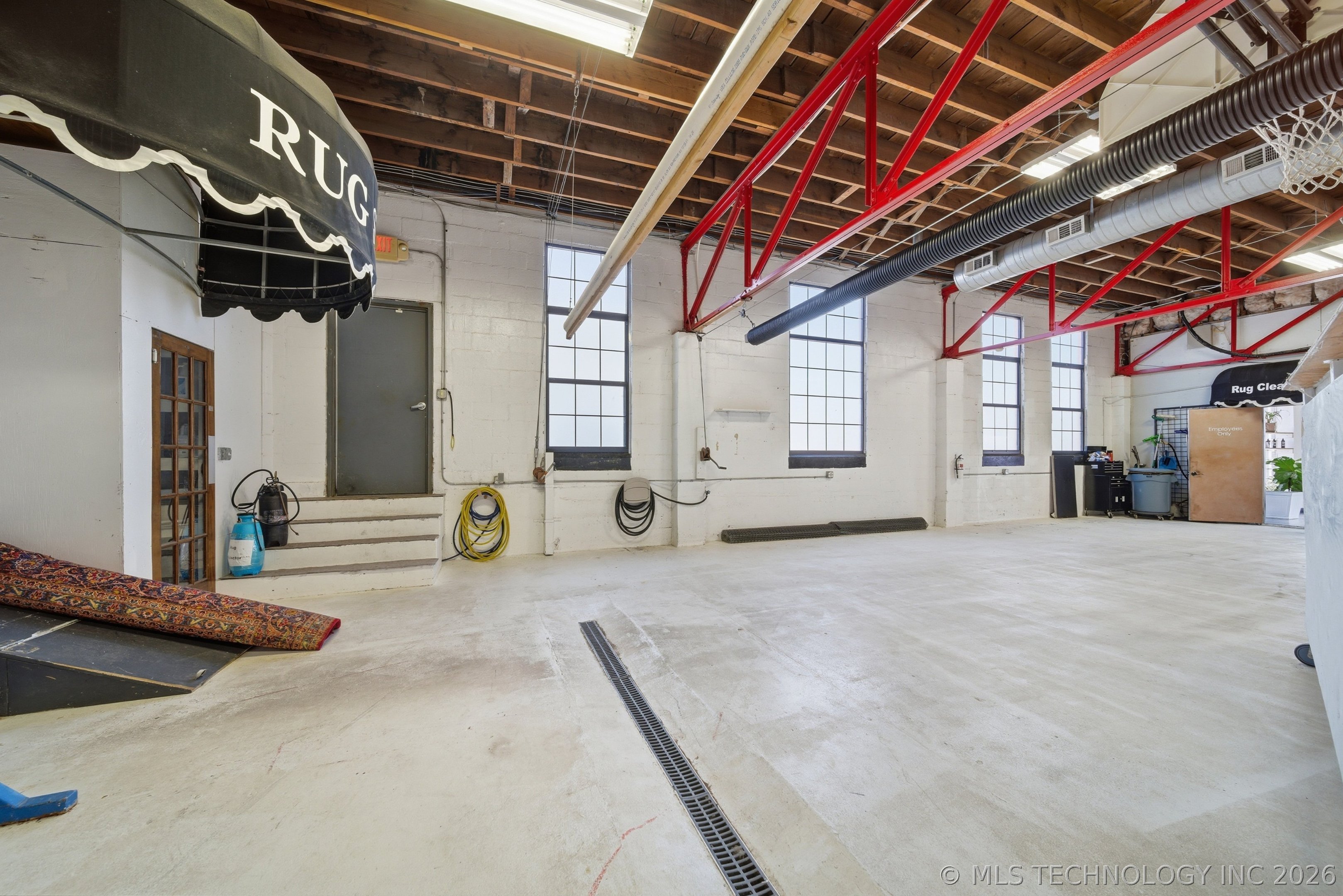 1012 S Elgin Avenue Property Photo 8