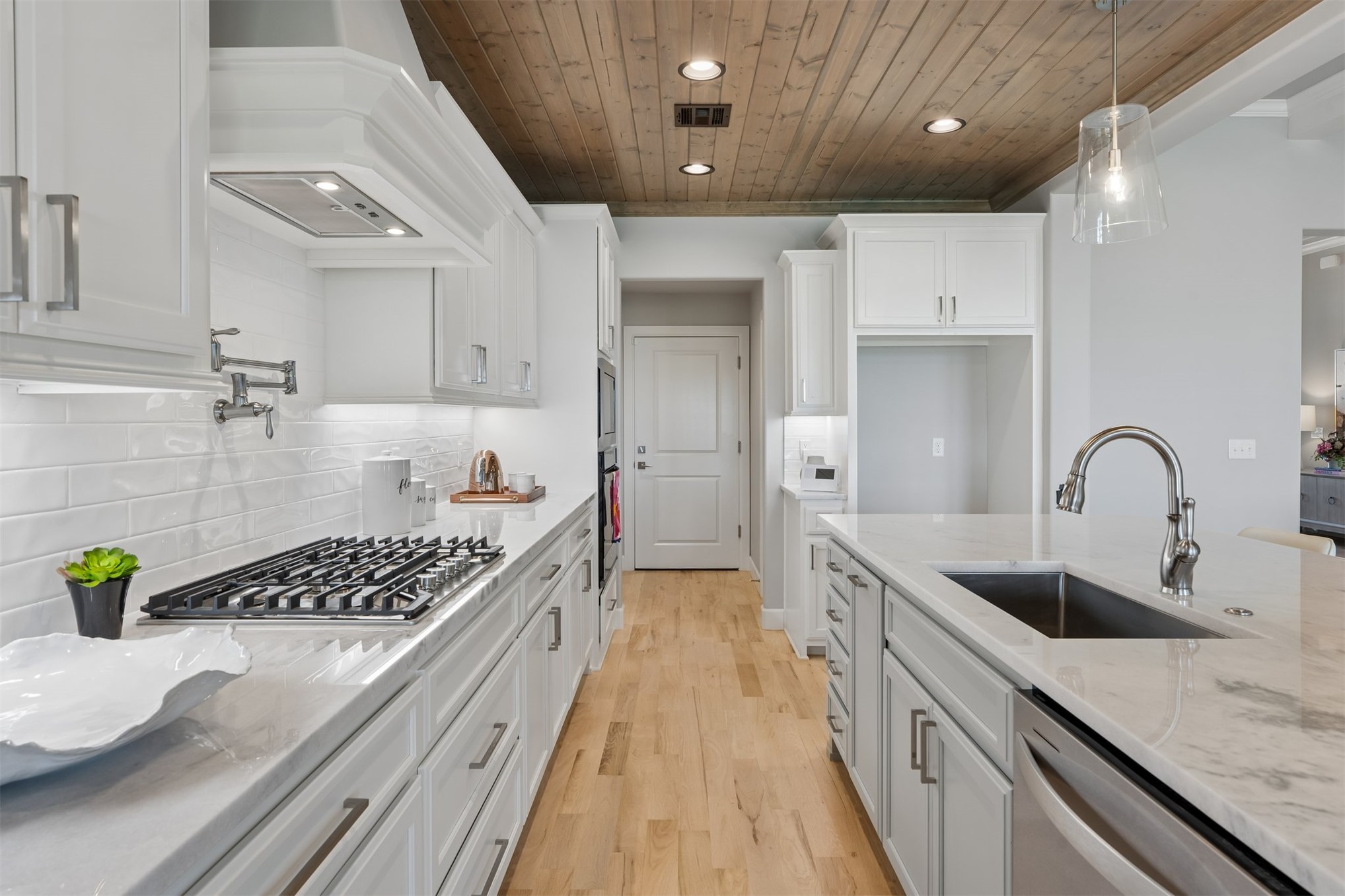 1507 Cedarwood Drive Property Photo 15