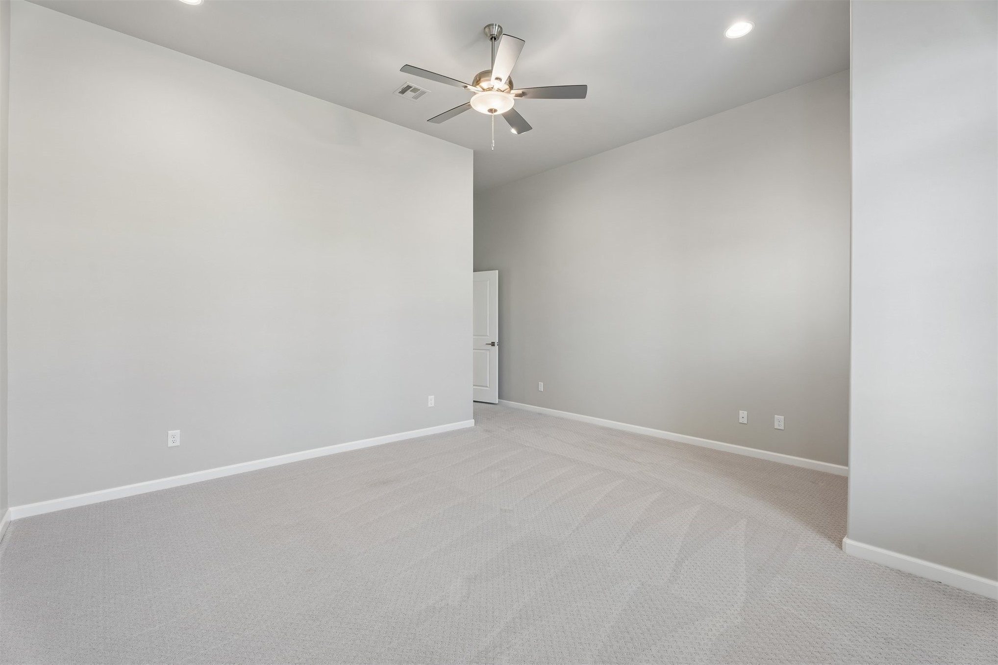 1507 Cedarwood Drive Property Photo 32