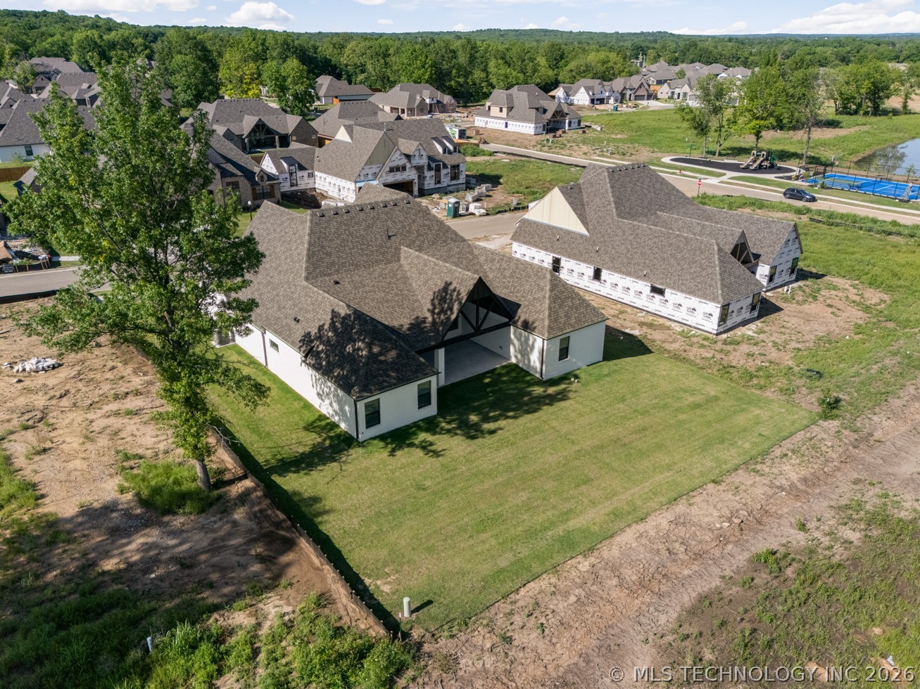 1507 Cedarwood Drive Property Photo 43