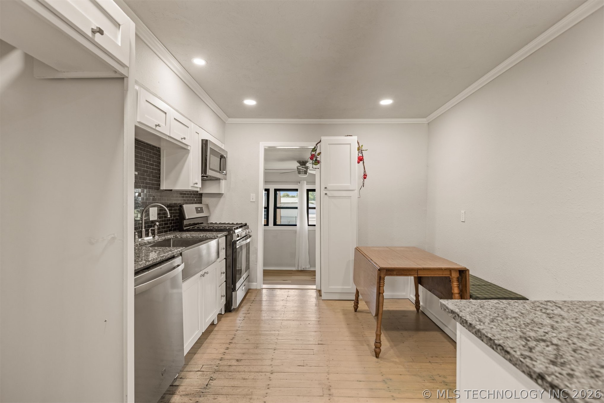 5116 E Cameron Street Property Photo 17
