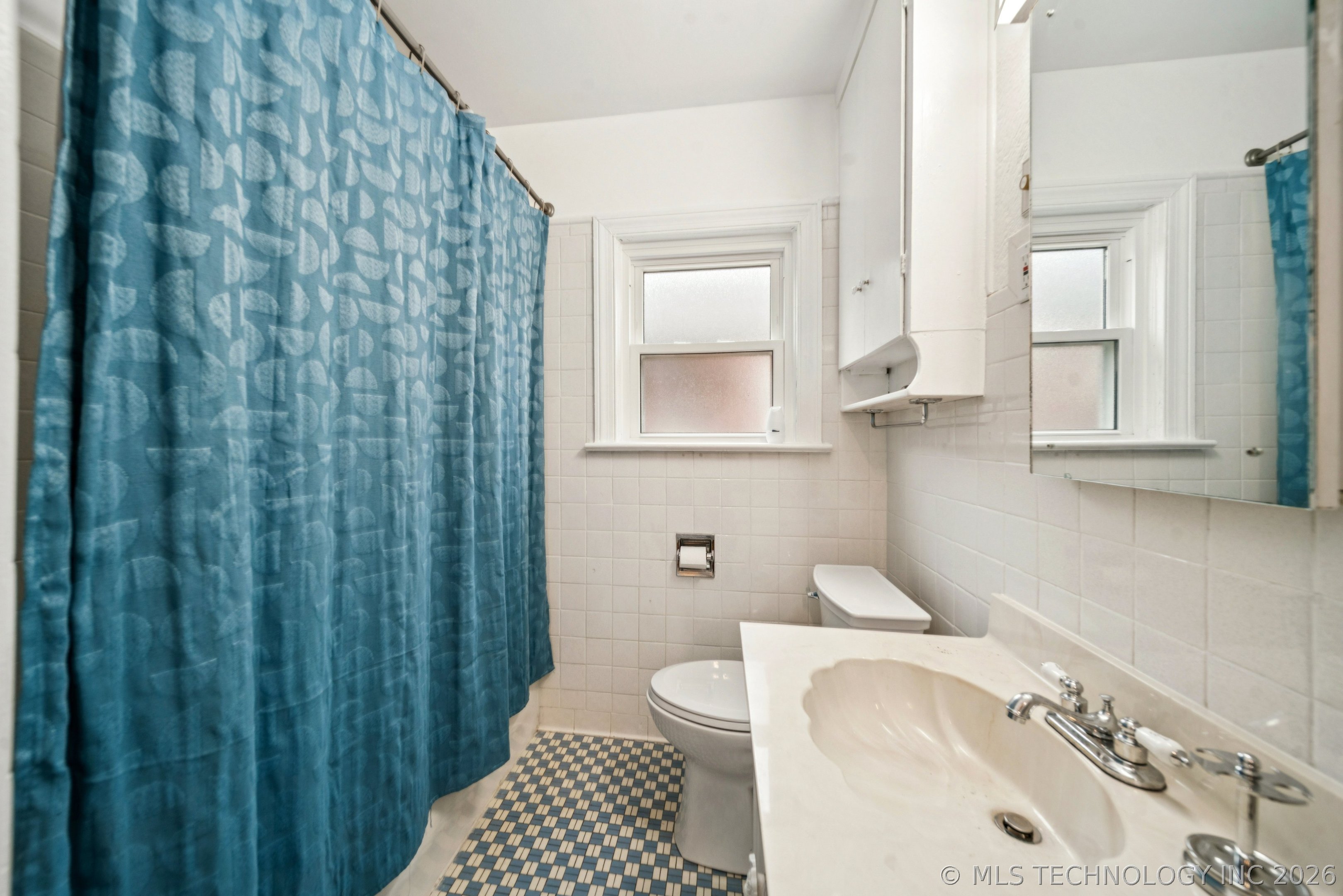 2636 E 14th Street Property Photo 21
