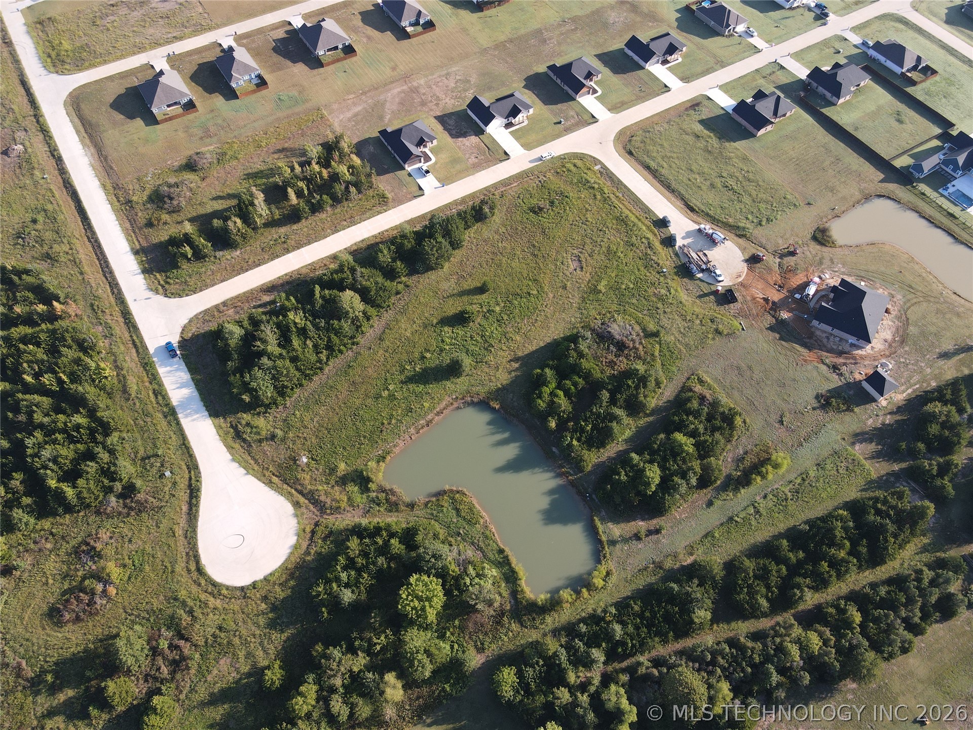 96 Maple Leaf Drive Property Photo 1