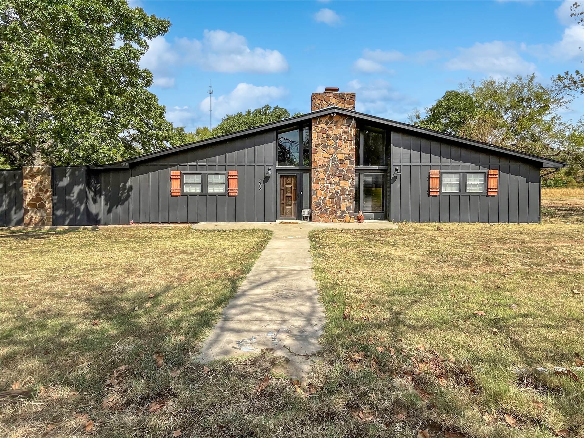 206 Tanglewood