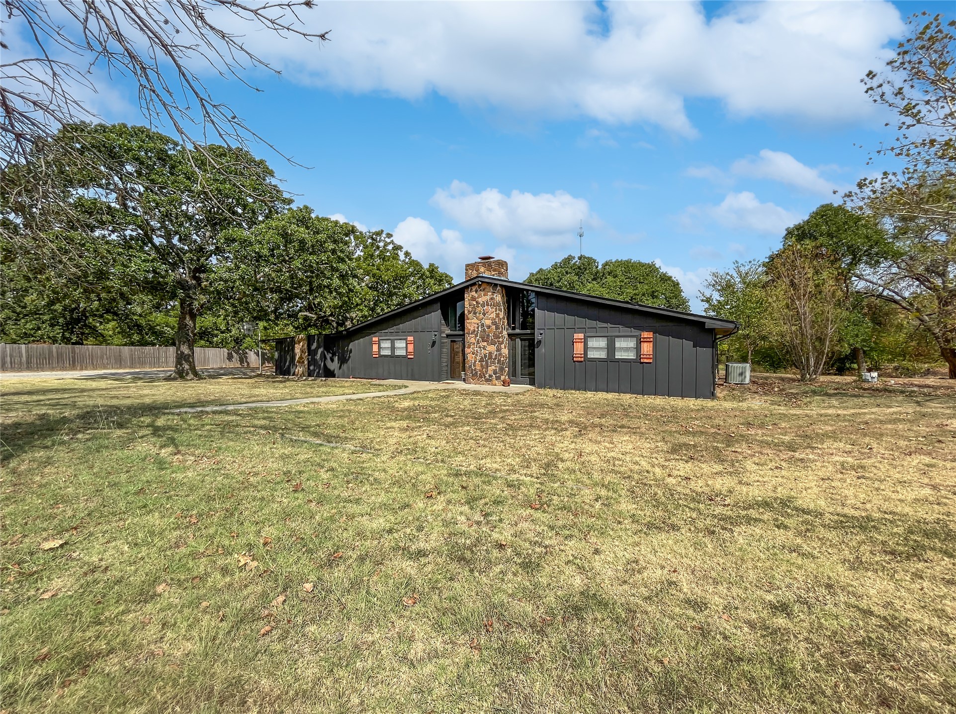 206 Tanglewood Property Photo 36