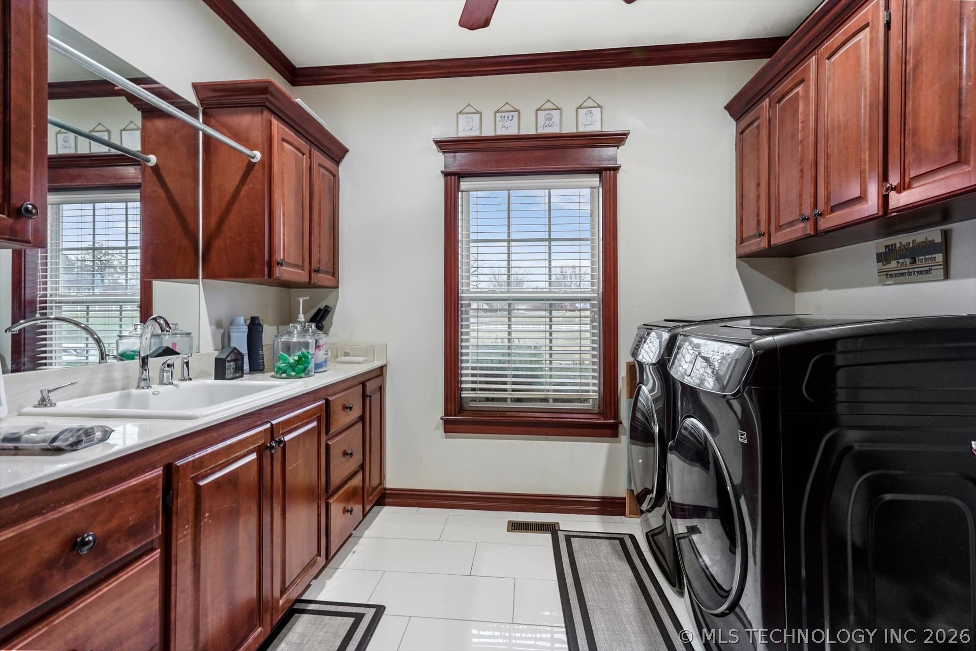 1241 Circle Drive Property Photo 25