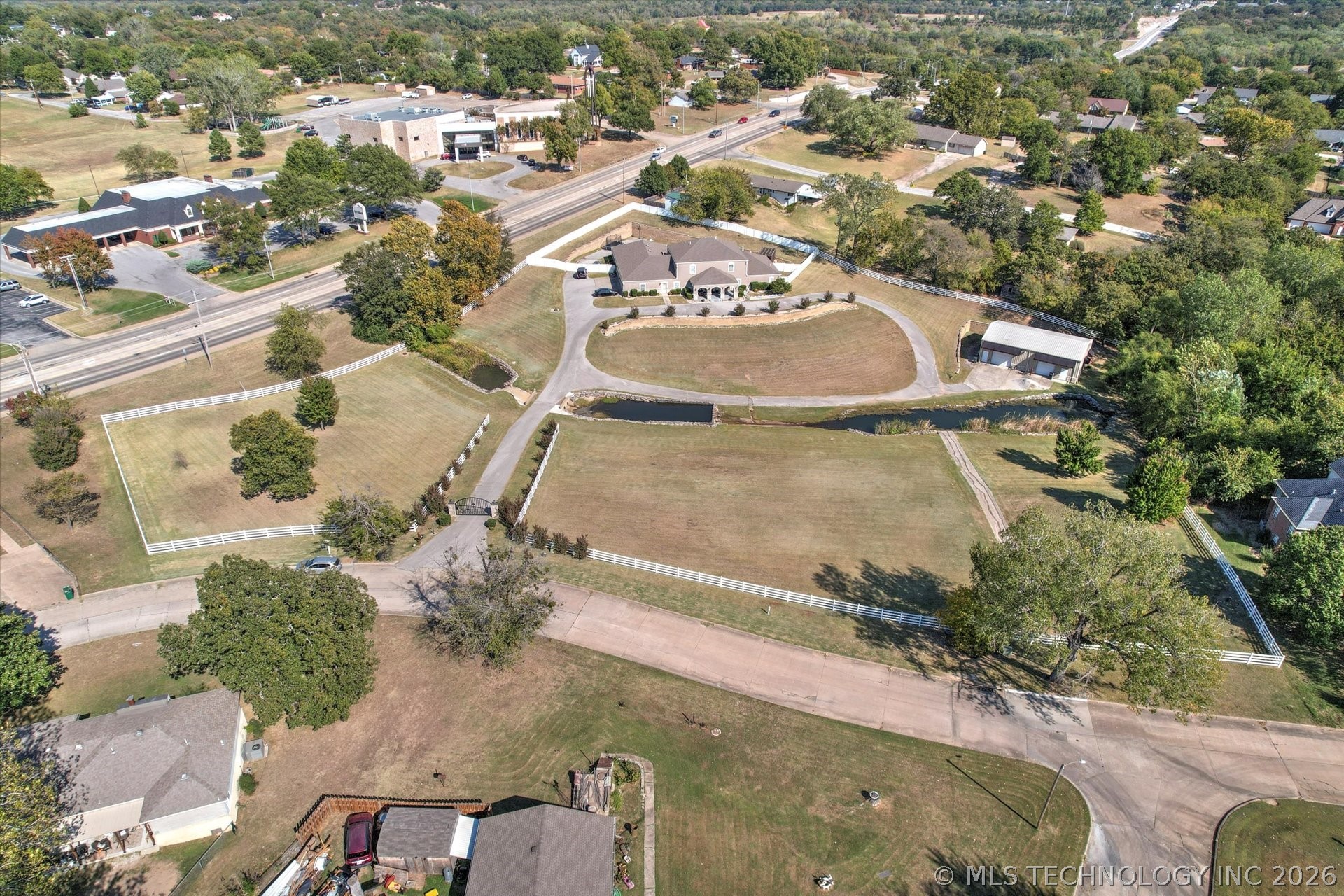 1241 Circle Drive Property Photo 44