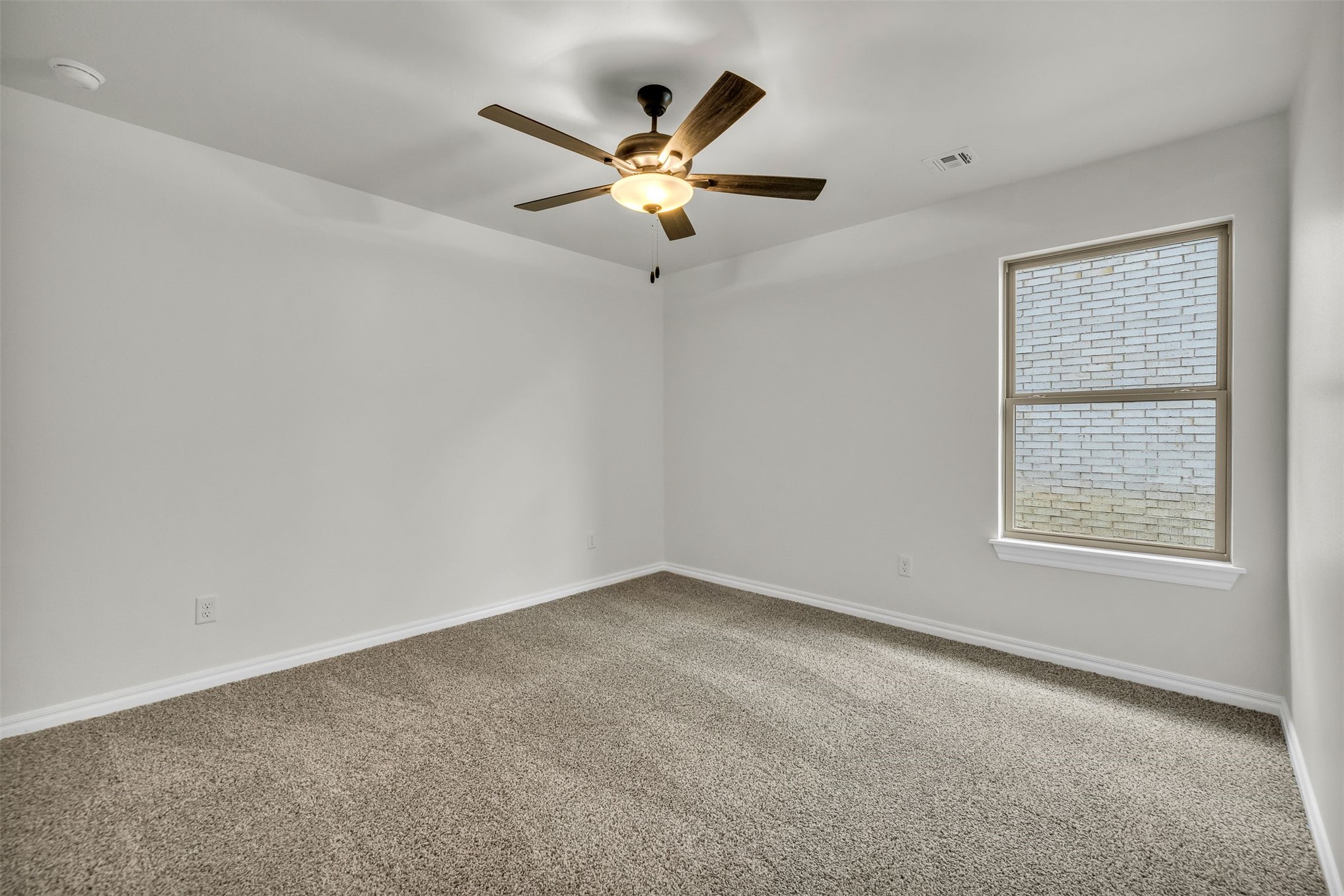 2916 E Northampton Street Property Photo 7