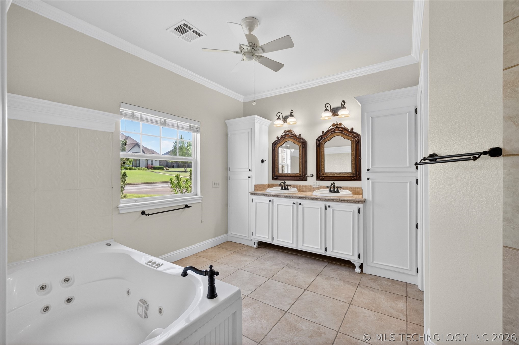 308 Waterford Street Property Photo 33