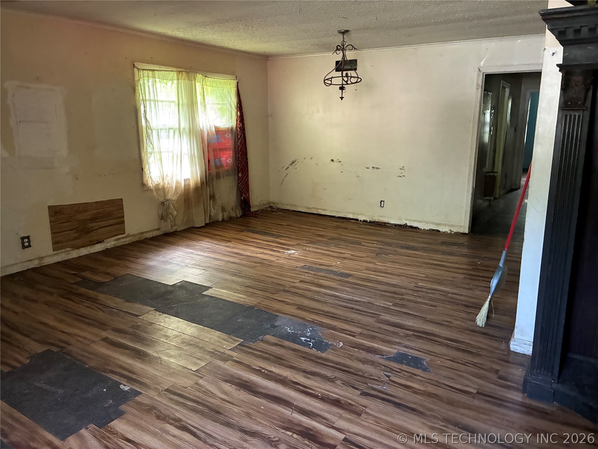 2019 Garland Street Property Photo 4