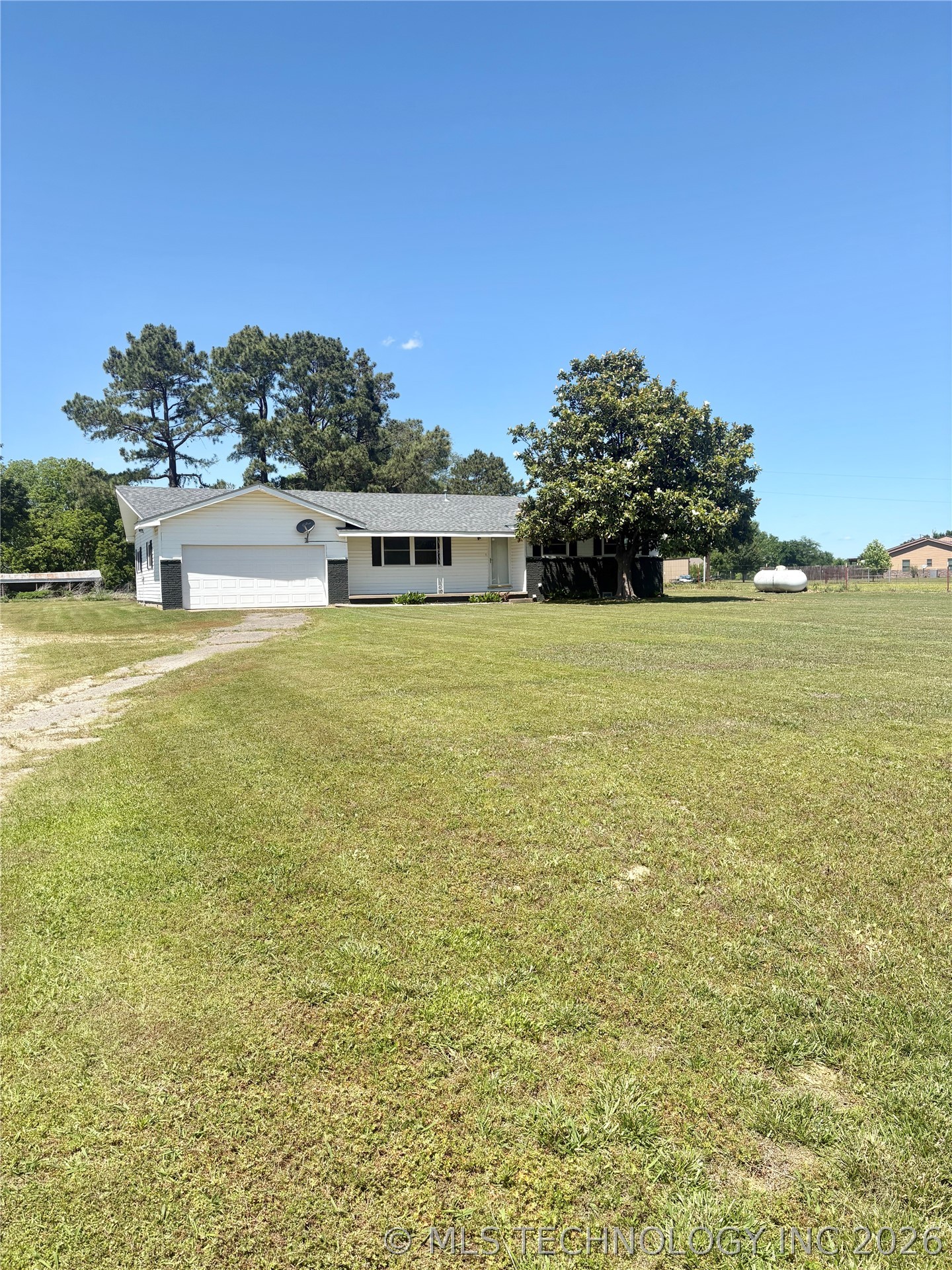 422909 Hwy 266 Property Photo 34