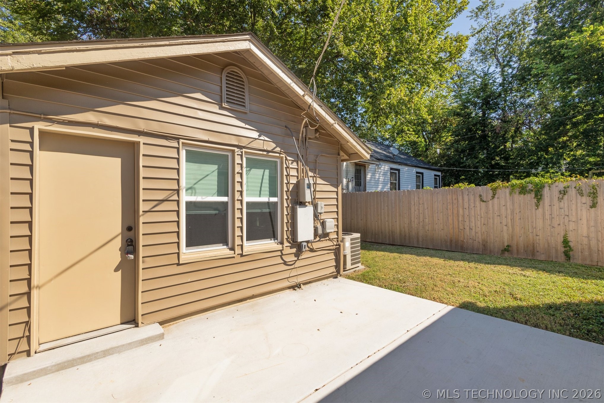 4702 E 4th Place Property Photo 39