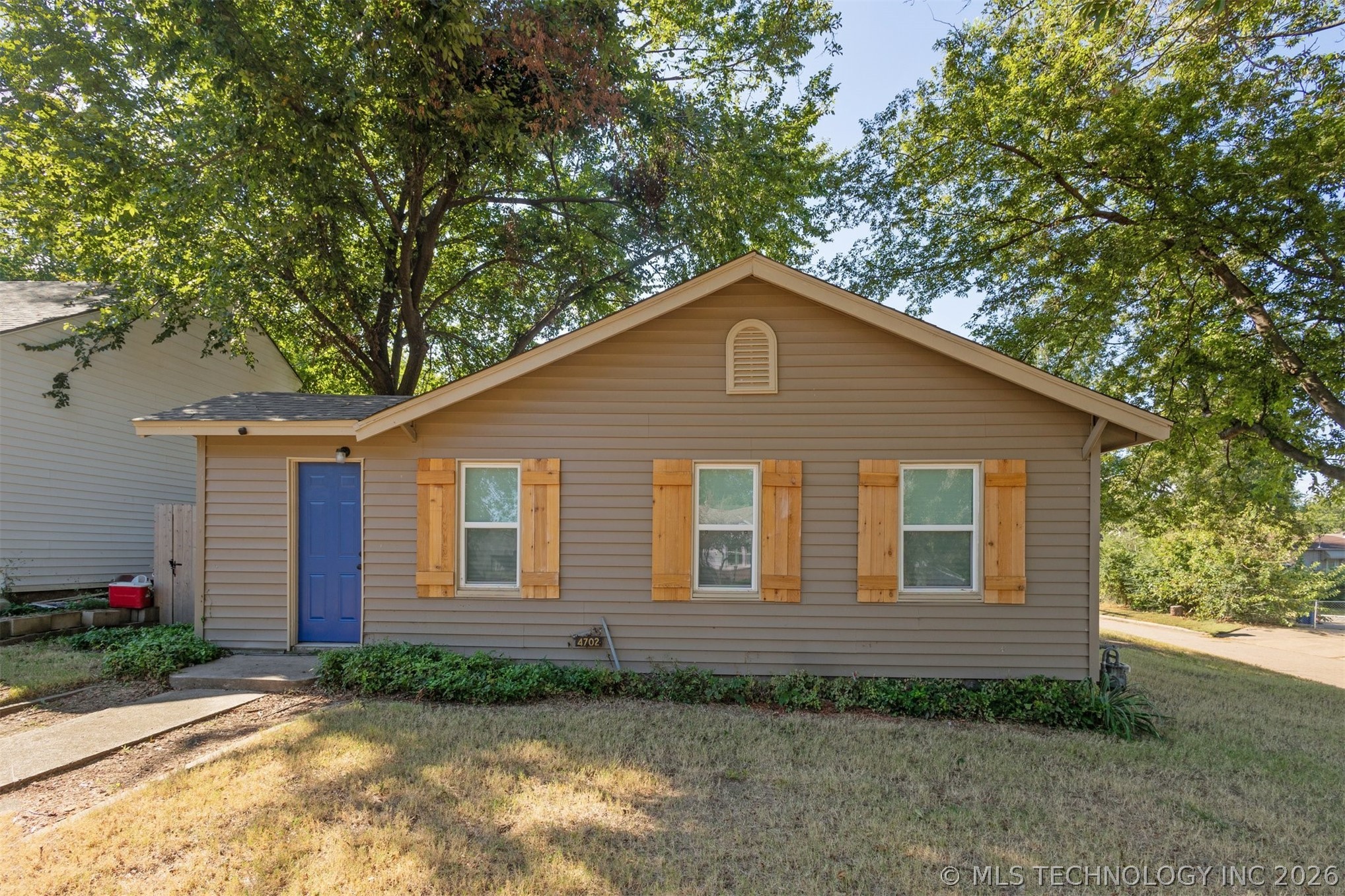 4702 E 4th Place Property Photo 41