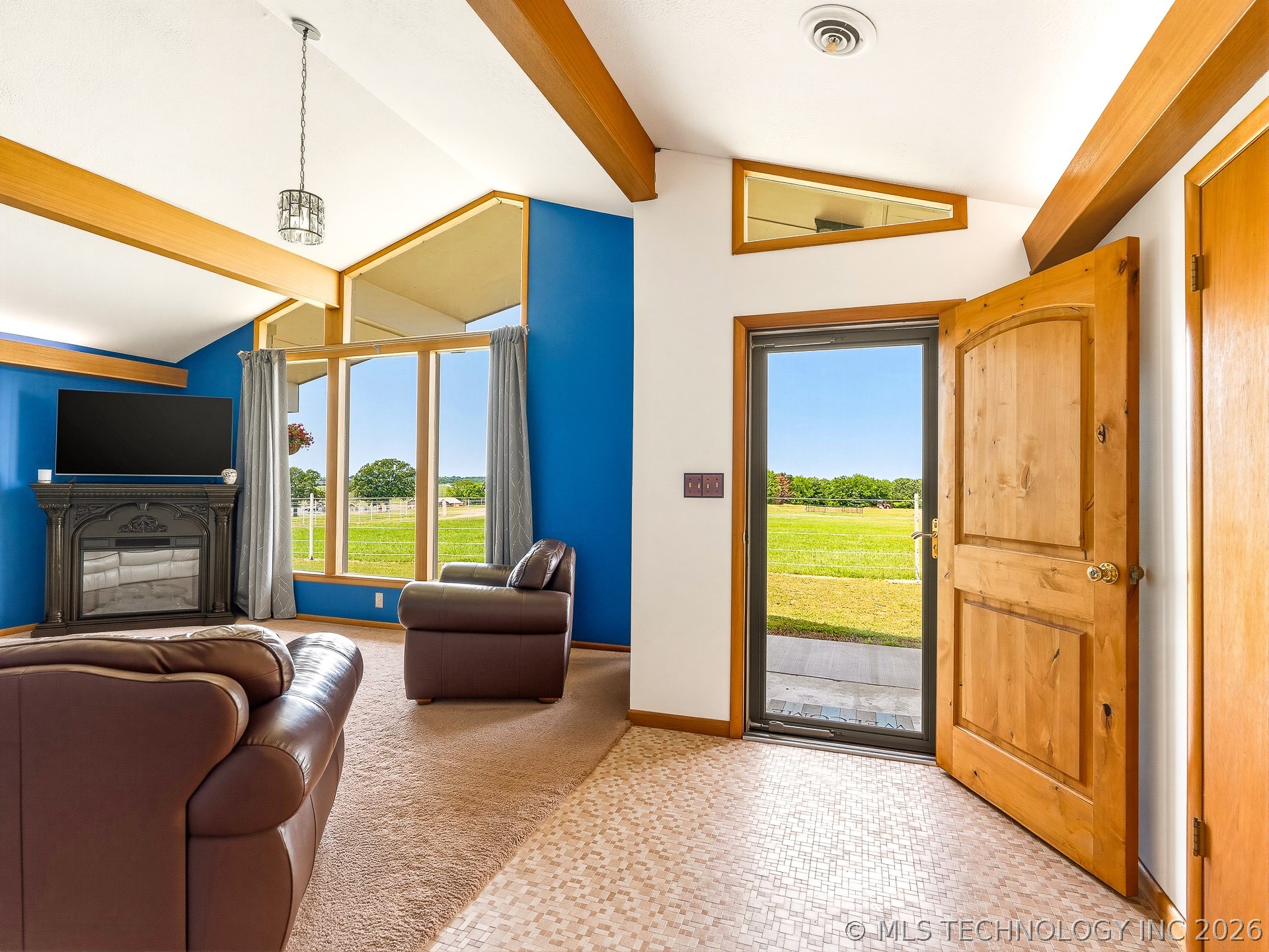 17150 County Road 3490 Property Photo 12