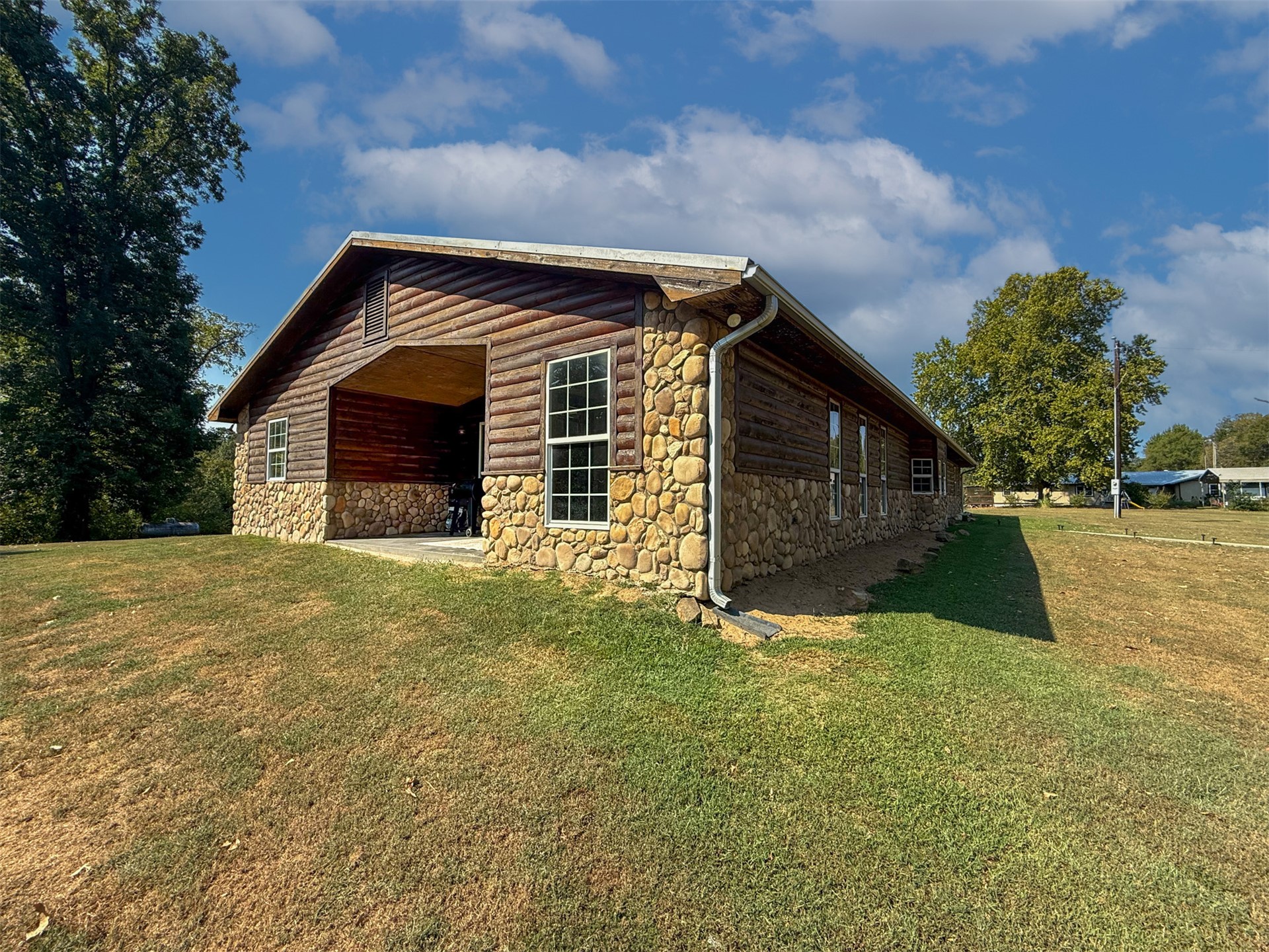 1465 Bethel Cutoff Property Photo 12