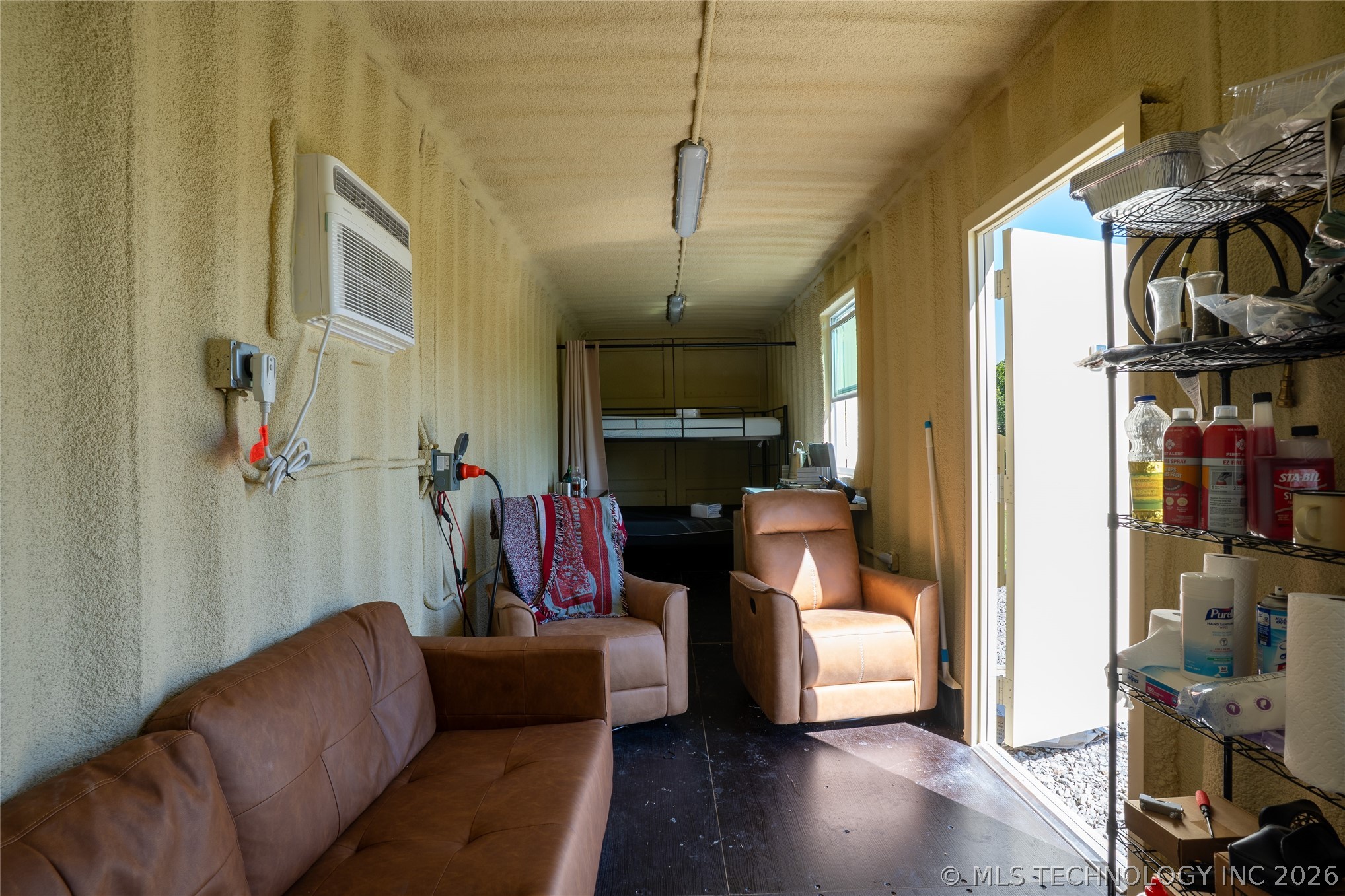 E 1010 Road Property Photo 13