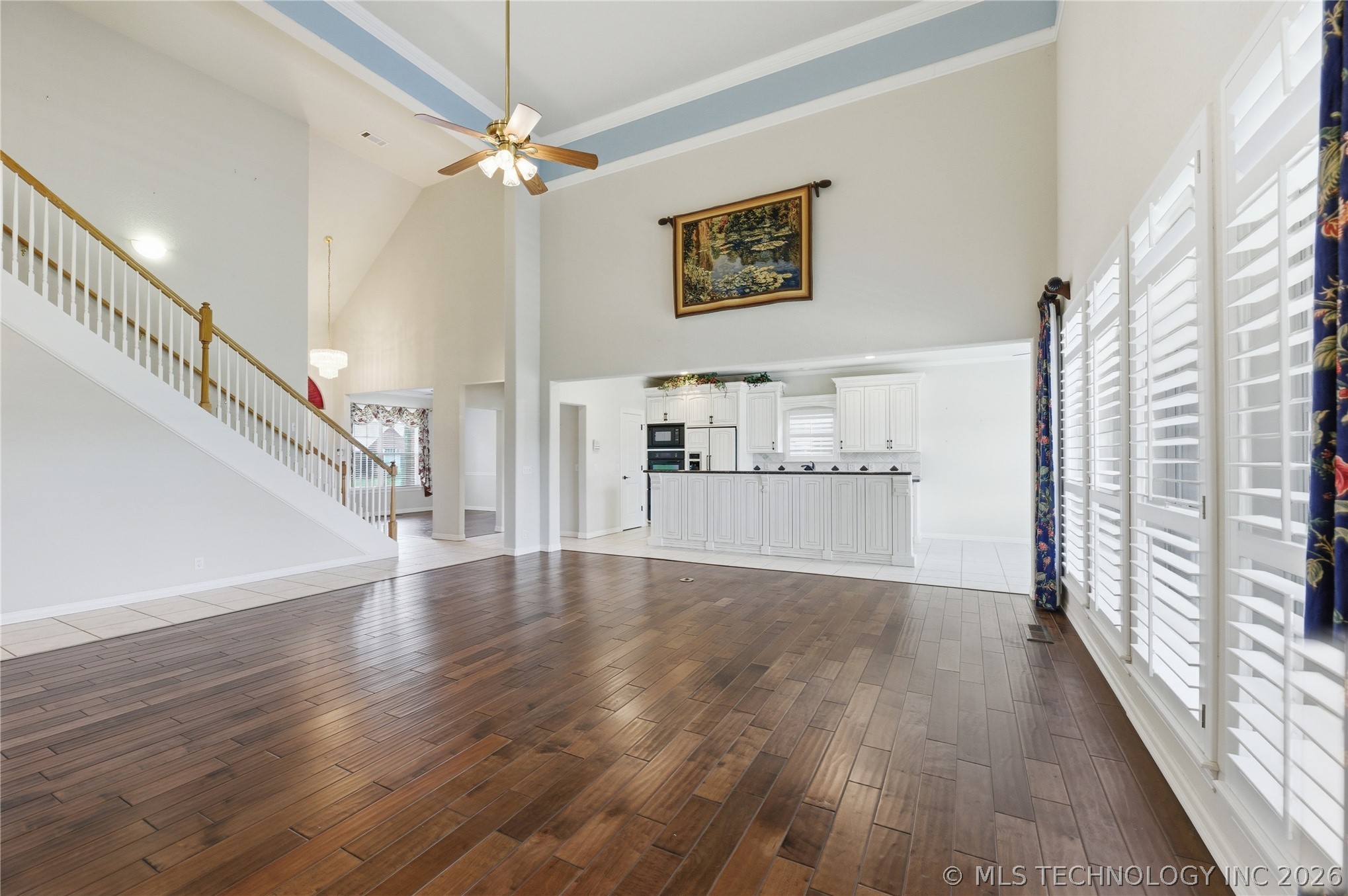 3920 S Sequoia Avenue Property Photo 13