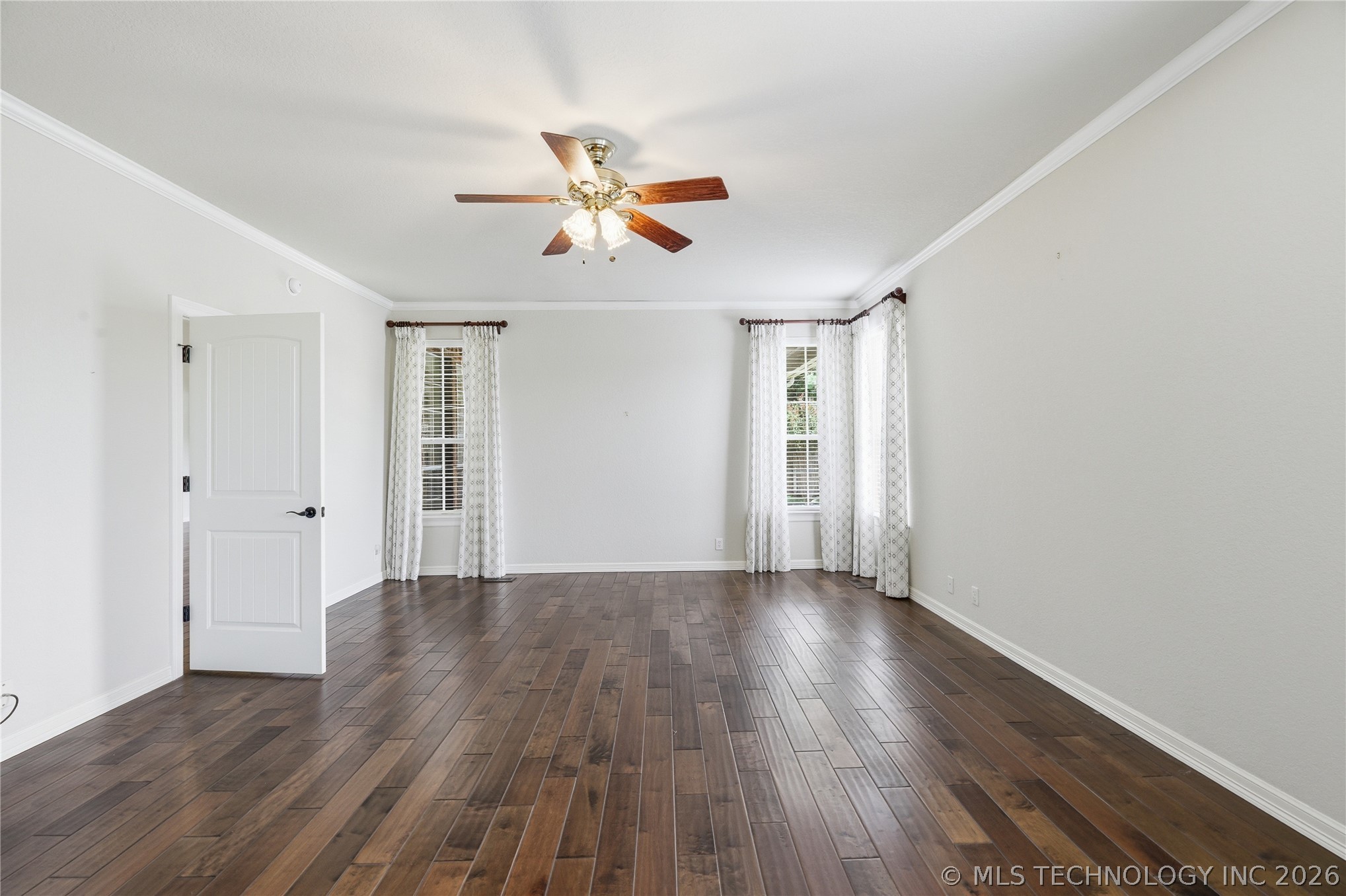 3920 S Sequoia Avenue Property Photo 21