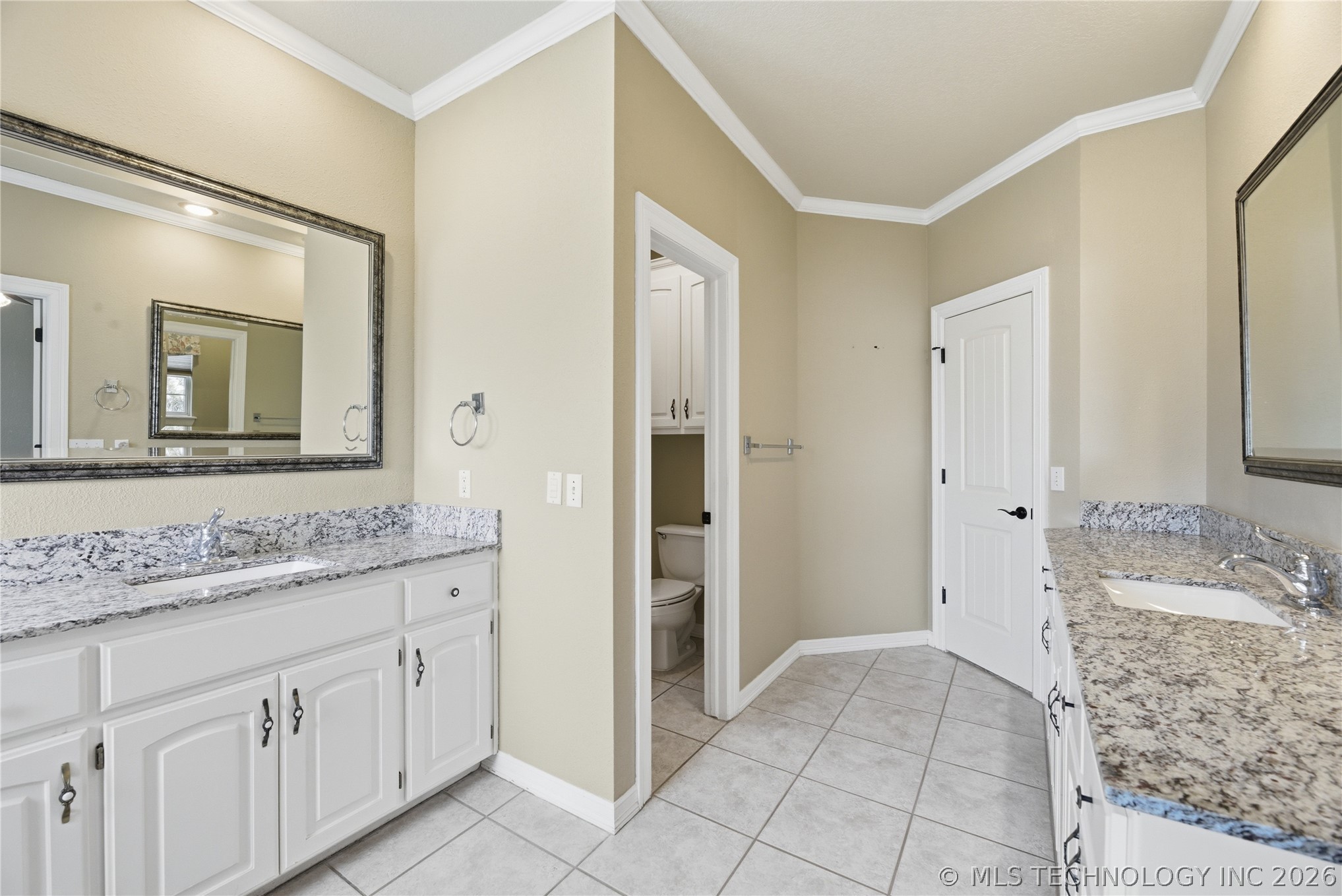 3920 S Sequoia Avenue Property Photo 22